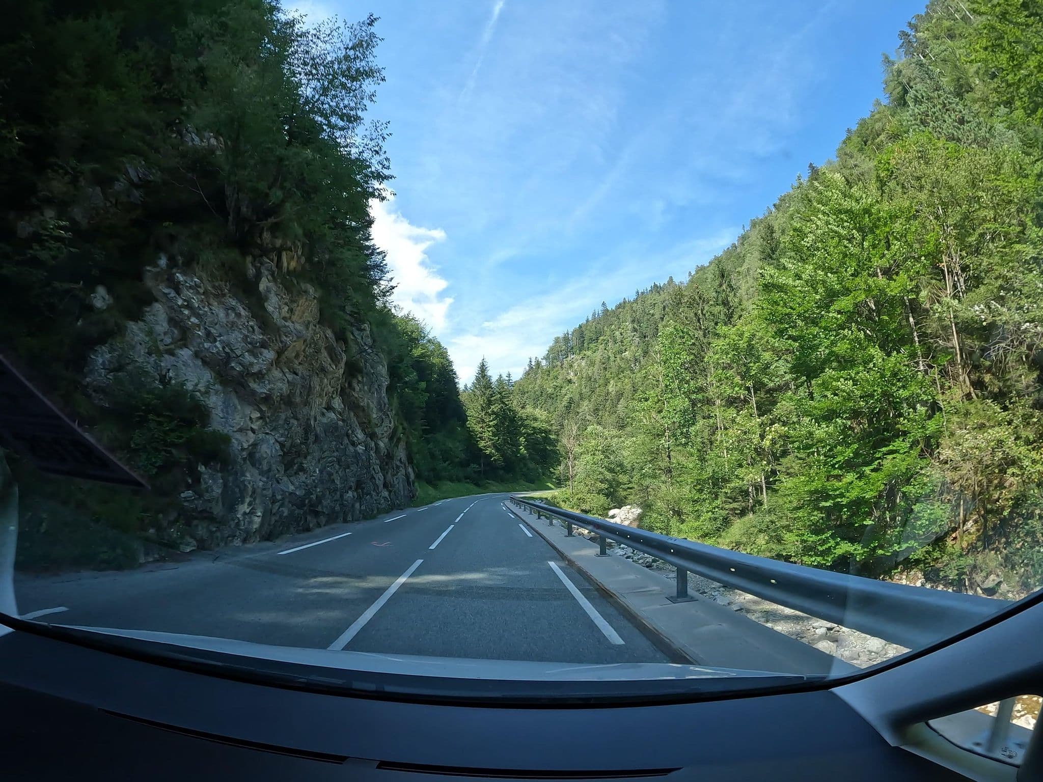 Street view near Koča Vrtača, Tržič — © erias (CC BY-SA · Mapillary)