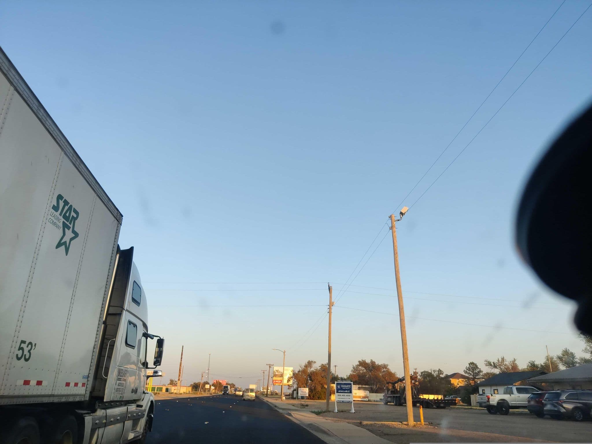 Street view near La Motel, Claude — © vorpalblade (CC BY-SA · Mapillary)