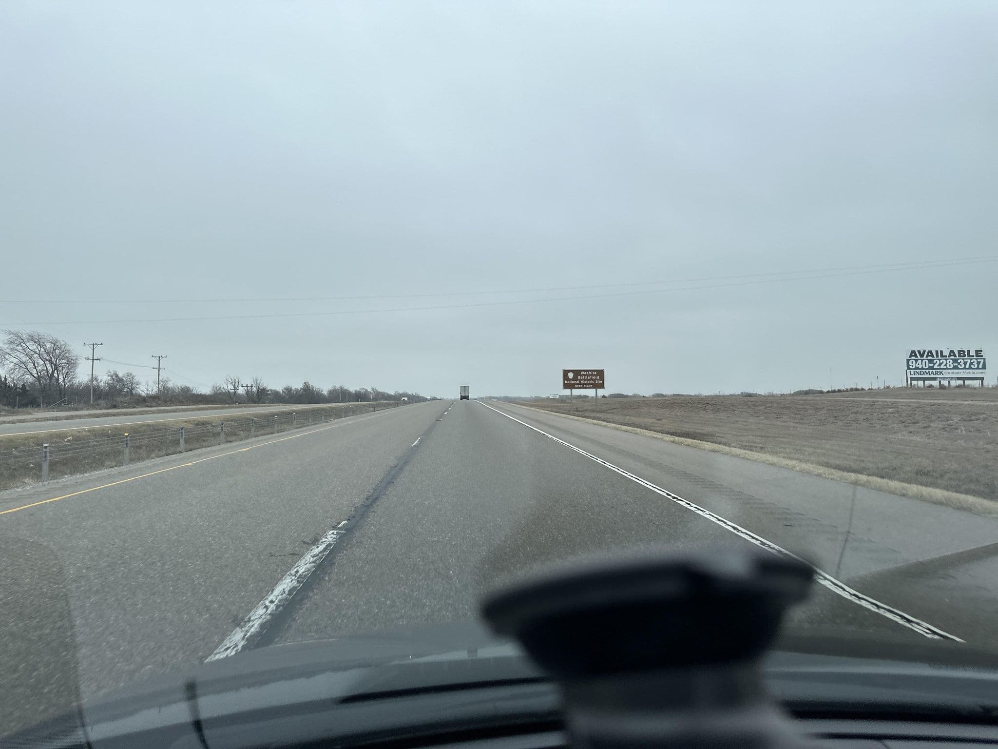 Street view near Lonewolf, Erick — © quickness805 (CC BY-SA · Mapillary)
