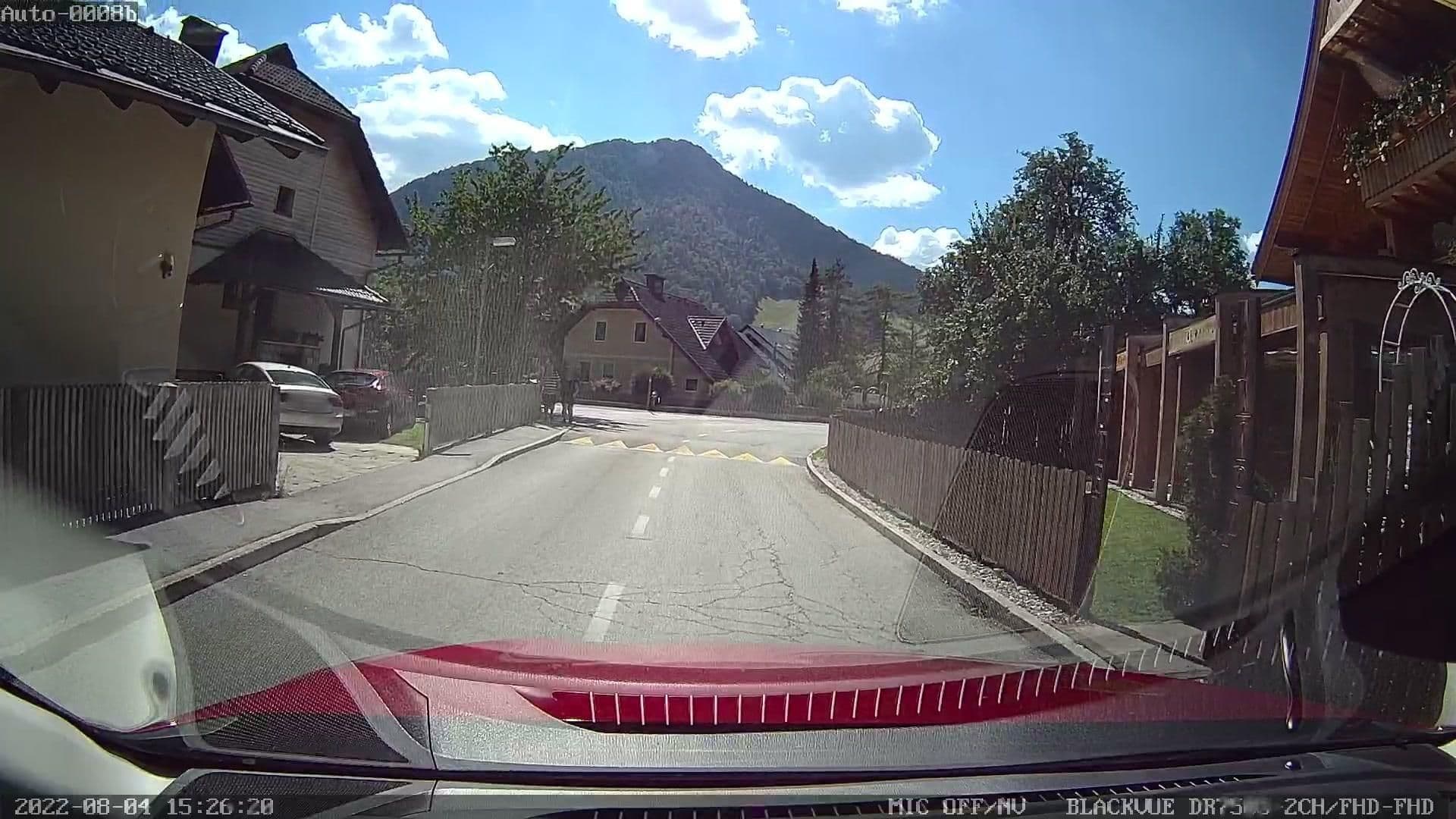 Street view near Hotel Lipa, Kranjska Gora — © rdnnk (CC BY-SA · Mapillary)
