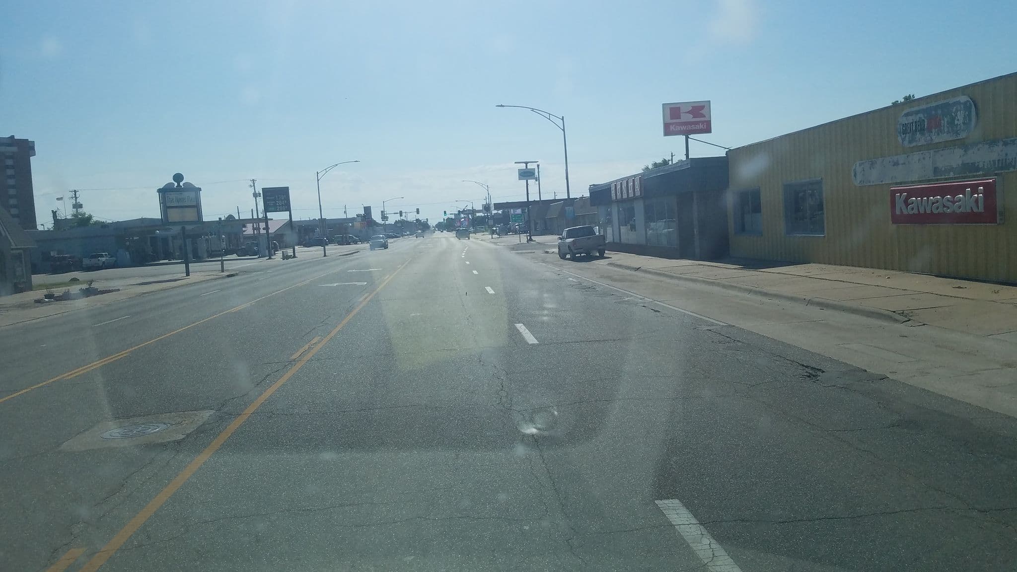 Street view near Tease N Please, Great Bend — © jbthemilker (CC BY-SA · Mapillary)