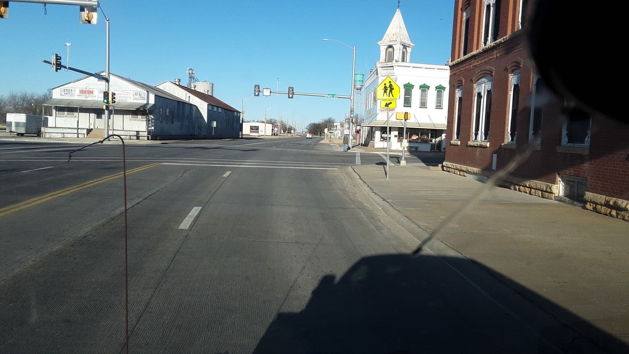 Street view near Miss Sally, Ellinwood — © jbthemilker (CC BY-SA · Mapillary)