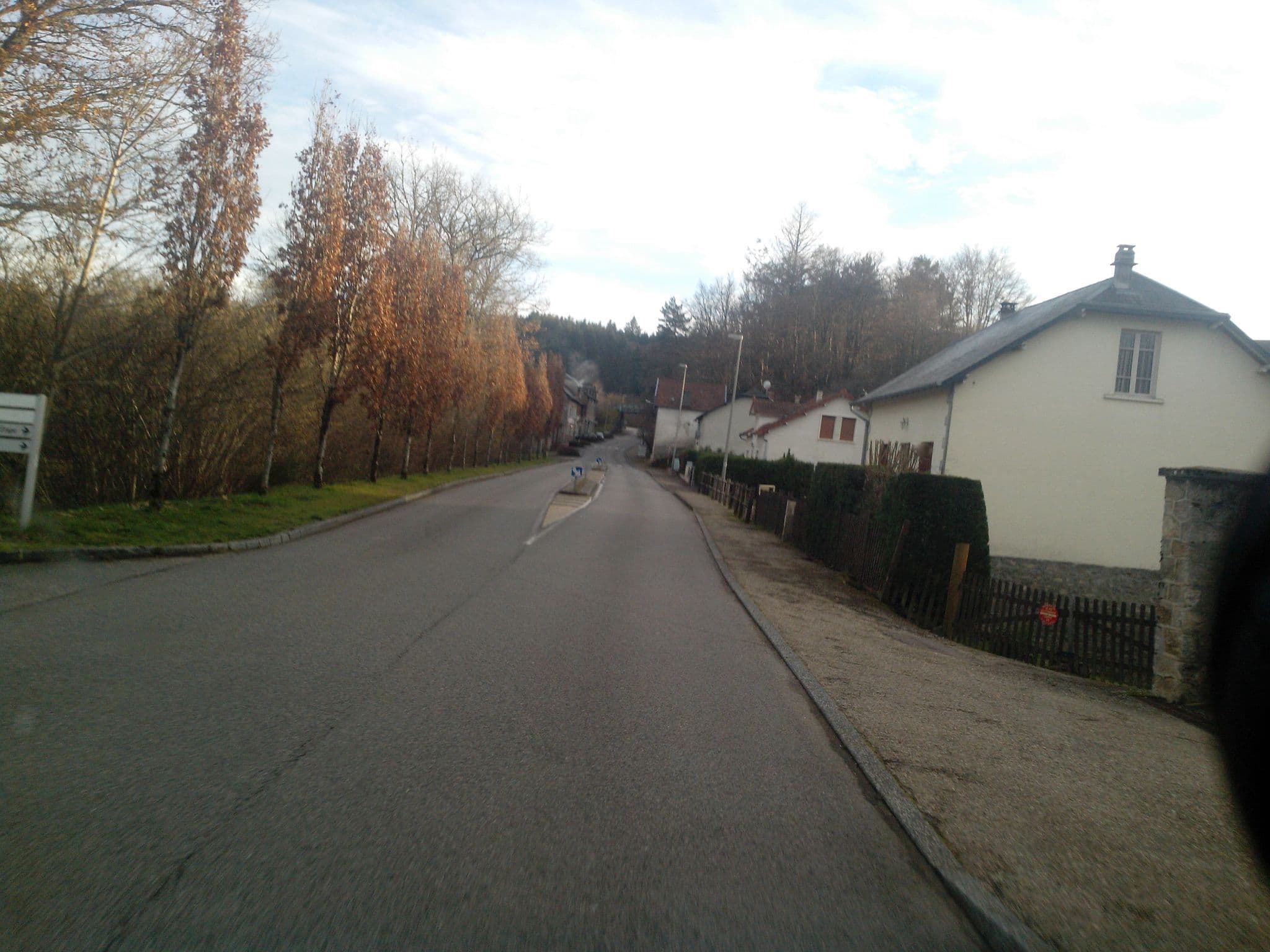 Street view near Gîte d'étape municipal, Bugeat — © hamlet (CC BY-SA · Mapillary)