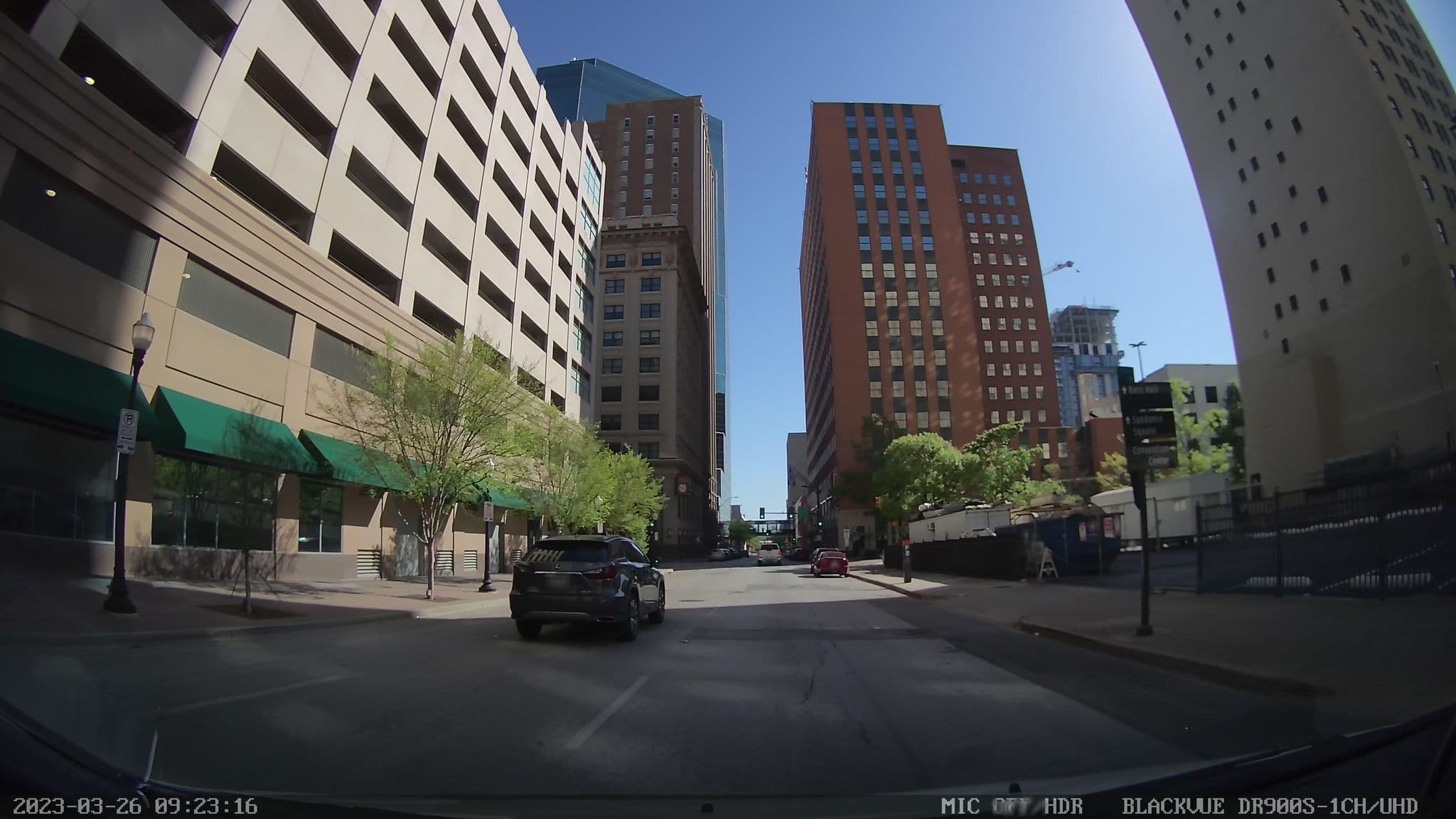 Street view near the inn at the club, Fort Worth — © gruzovik (CC BY-SA · Mapillary)
