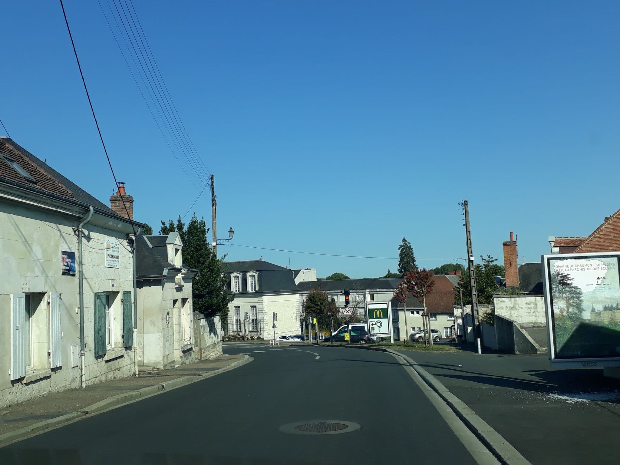 Street view near Les Hameaux de Beauval, Saint-Aignan — © df45 (CC BY-SA · Mapillary)