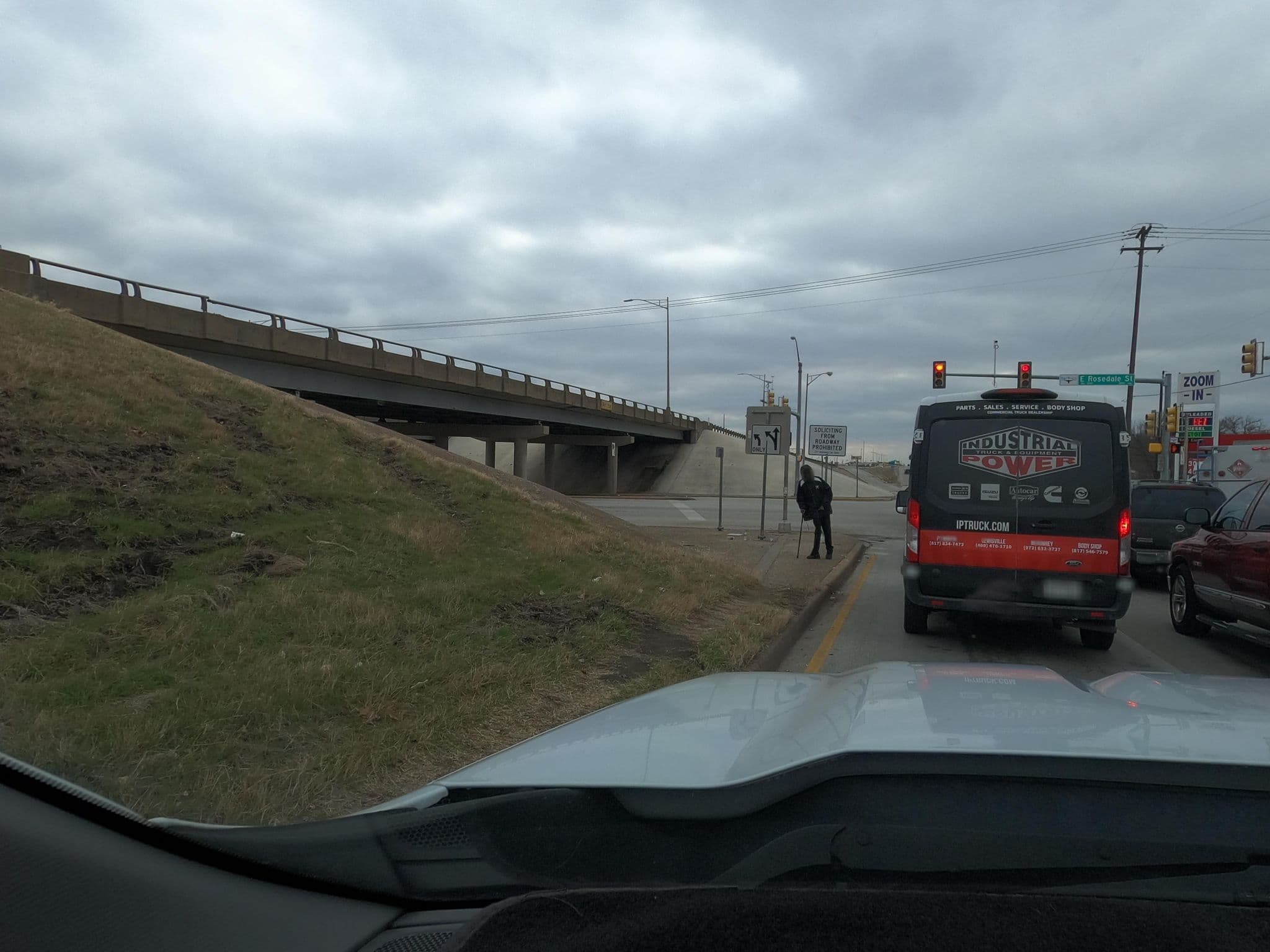 Street view near Chewshee Wobinsun, Pantego — © qualifiedpi (CC BY-SA · Mapillary)