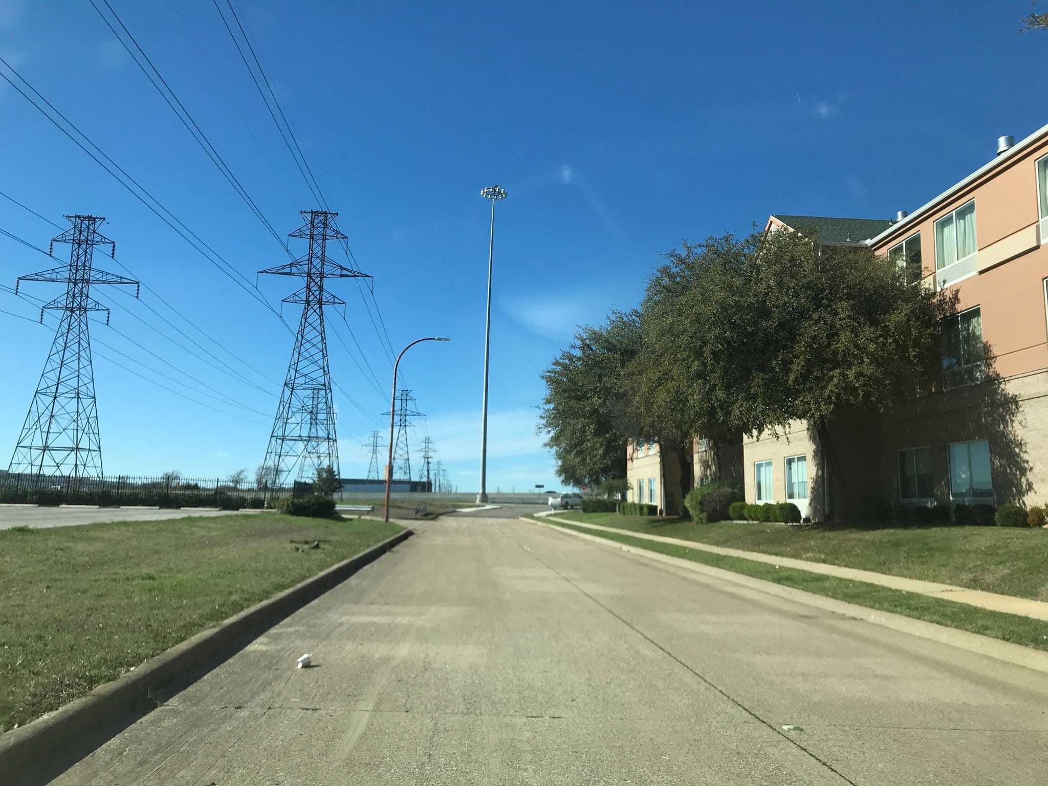 Street view near Hilton Garden Inn, Haltom City — © bwyatt516 (CC BY-SA · Mapillary)
