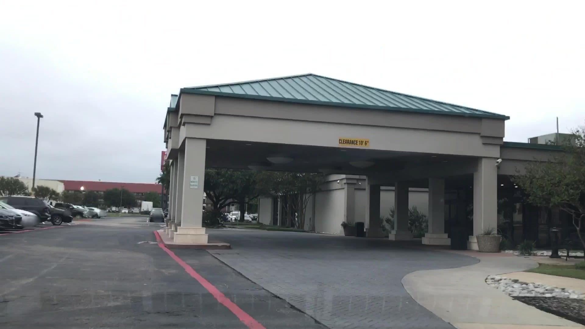 Street view near Wyndham DFW Airport North, Coppell — © lvl5 (CC BY-SA · Mapillary)