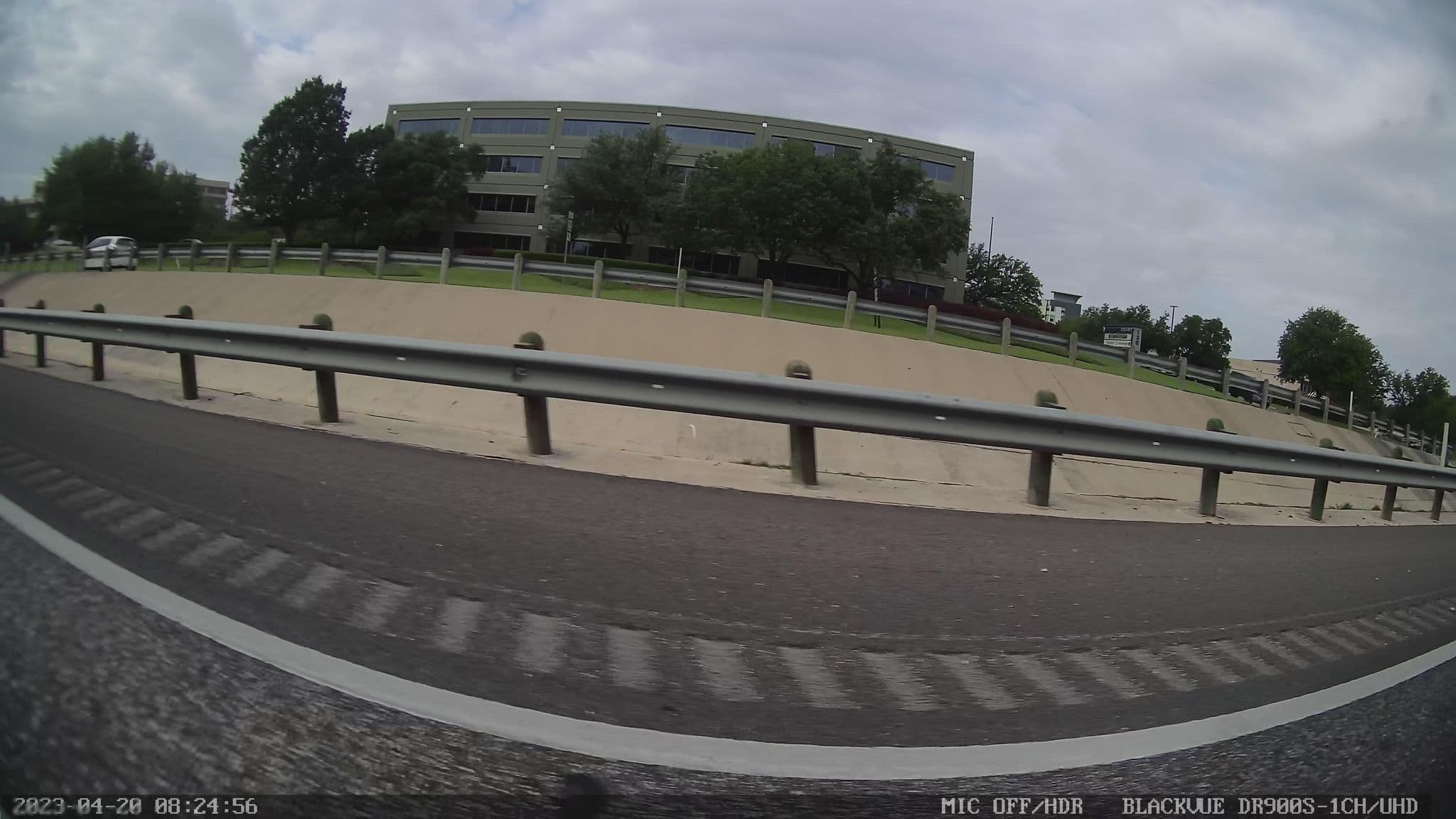Street view near Fel Cor Lodging Trust, Irving — © gruzovik (CC BY-SA · Mapillary)