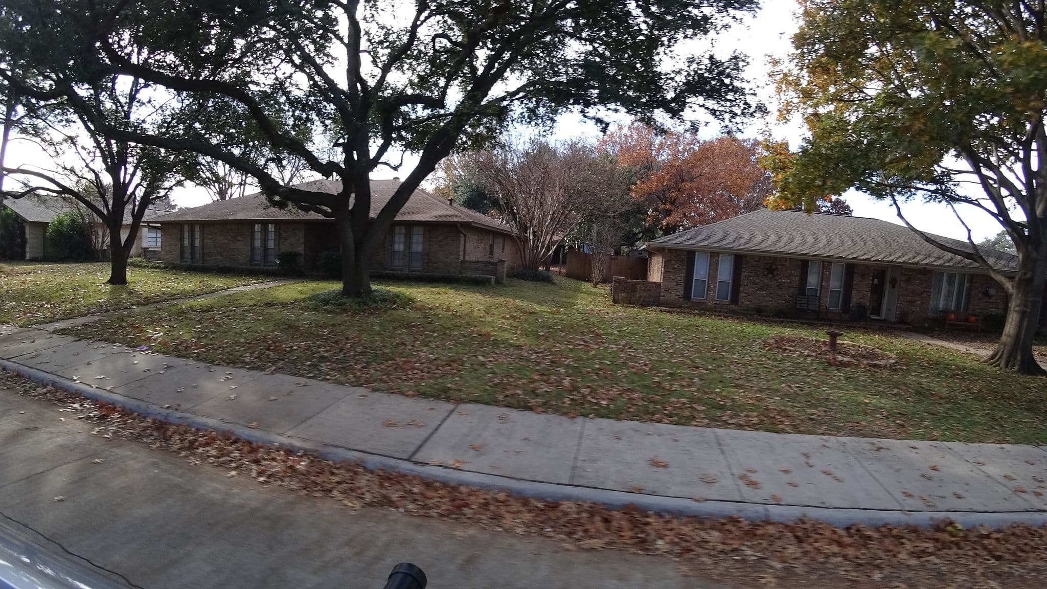 Street view near Hotel Ramsey, Lewisville — © benjpns (CC BY-SA · Mapillary)