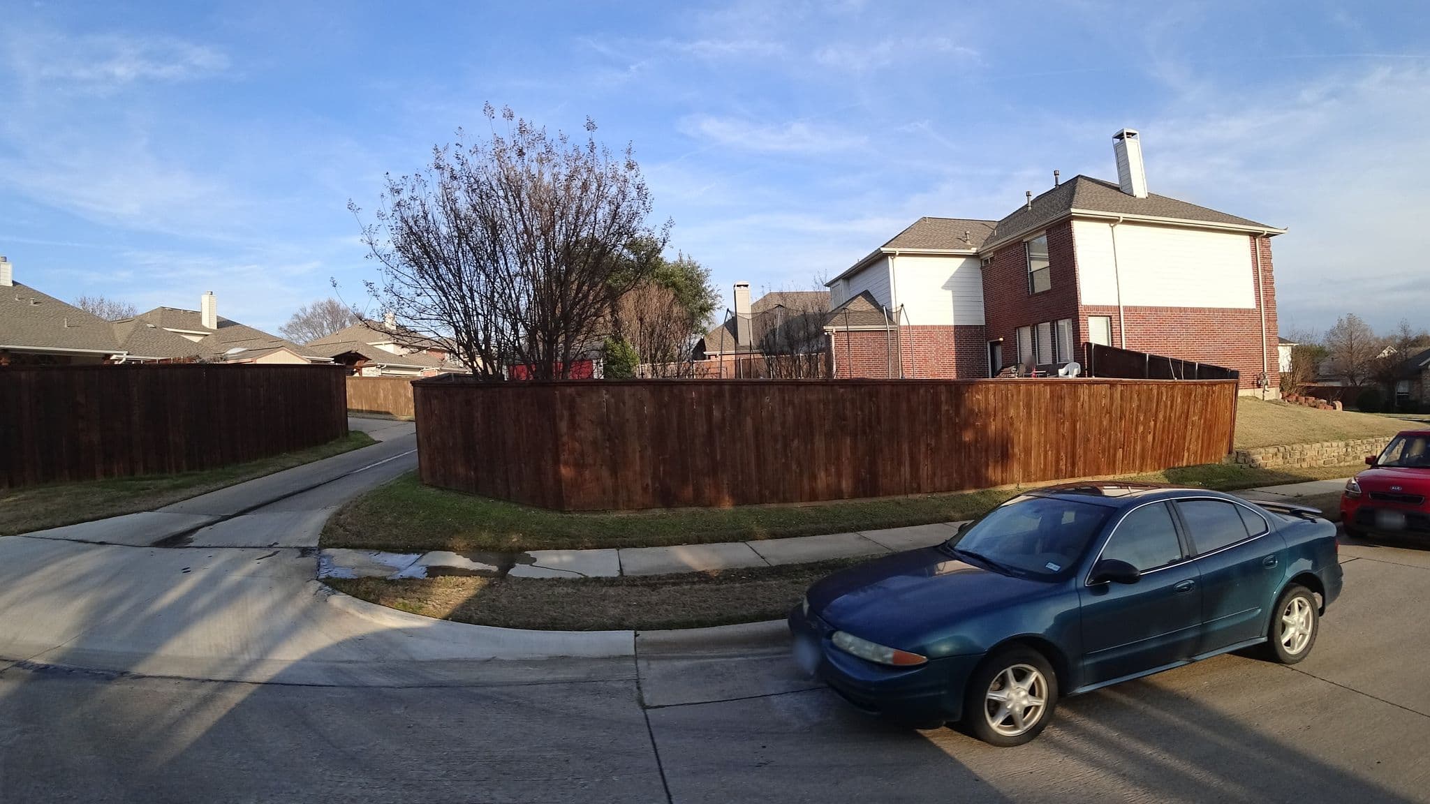 Street view near Laws Inn, Coppell — © bwyatt516 (CC BY-SA · Mapillary)