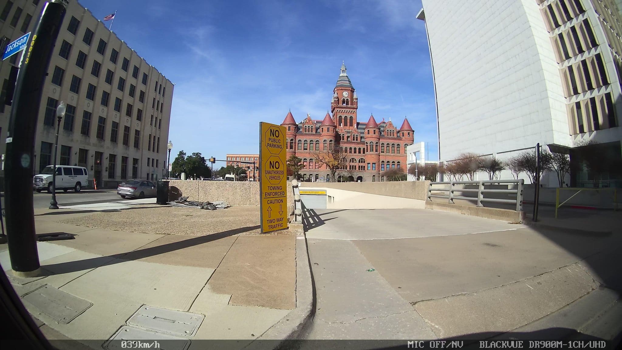 Street view near Hotel Lawrence, Dallas — © piligab (CC BY-SA · Mapillary)