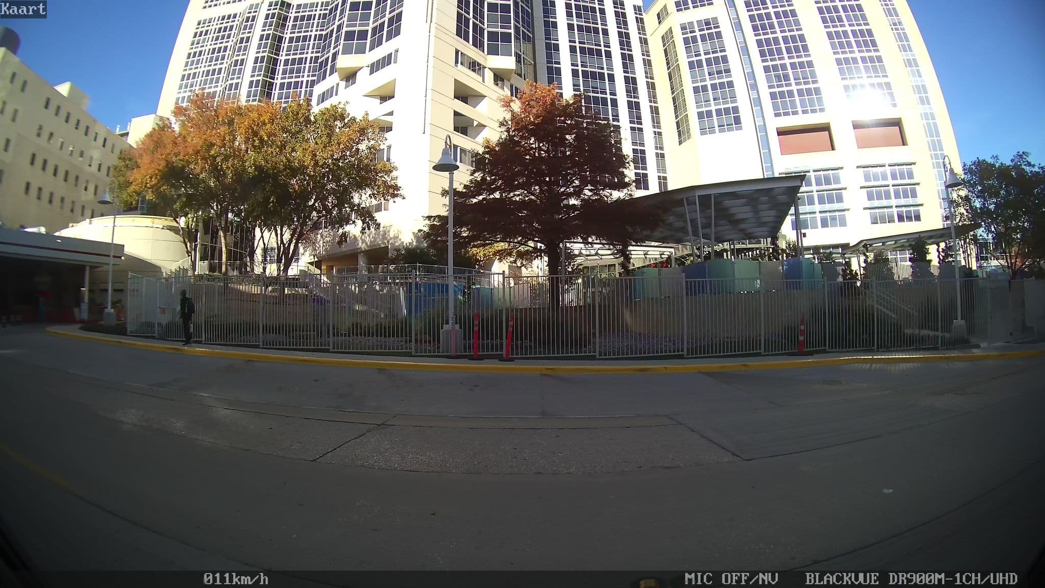 Street view near Santa's Workshop, Dallas — © piligab (CC BY-SA · Mapillary)