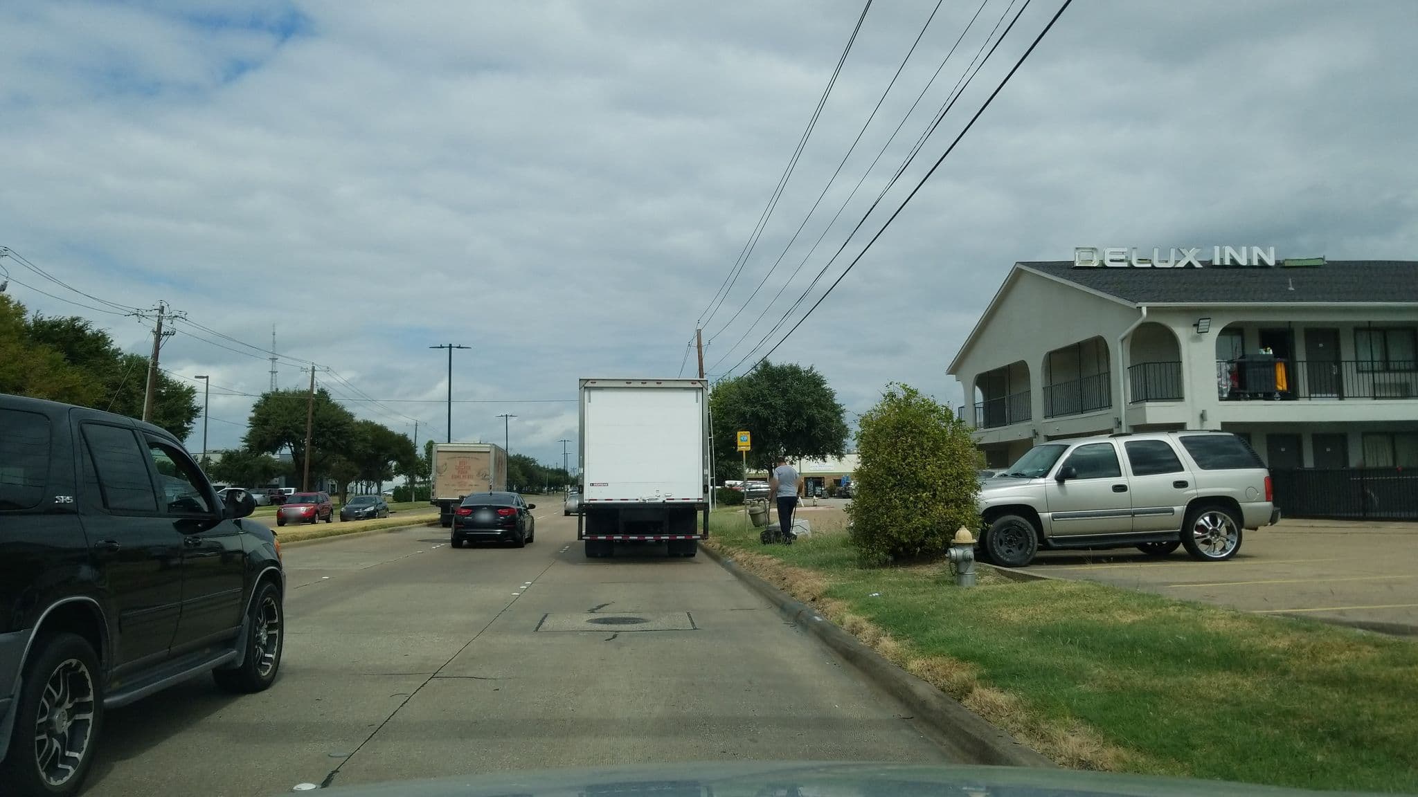 Street view near Delux Inn, Garland — © charlie7842 (CC BY-SA · Mapillary)