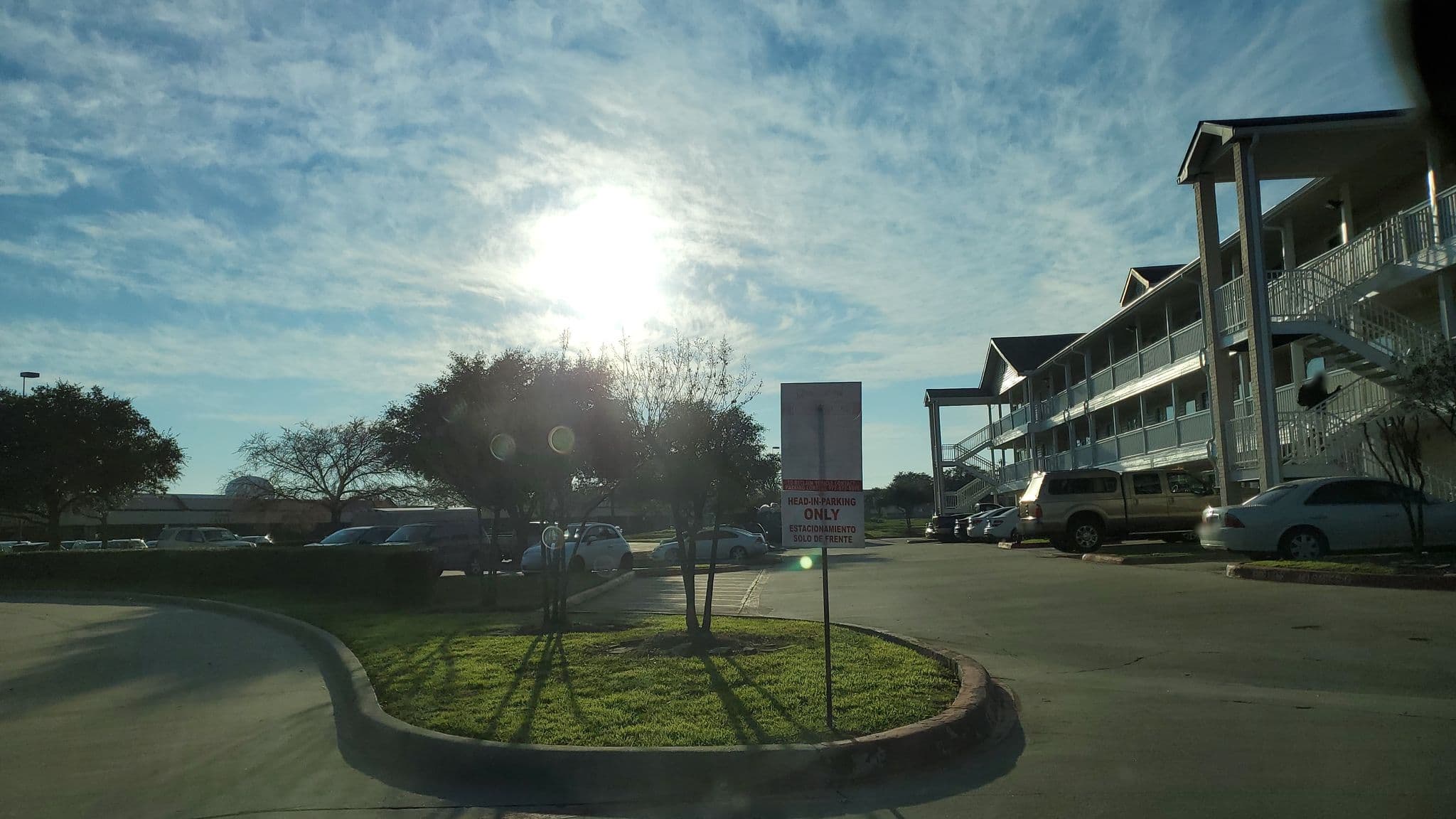 Street view near InTown Suites, Plano — © bwyatt516 (CC BY-SA · Mapillary)