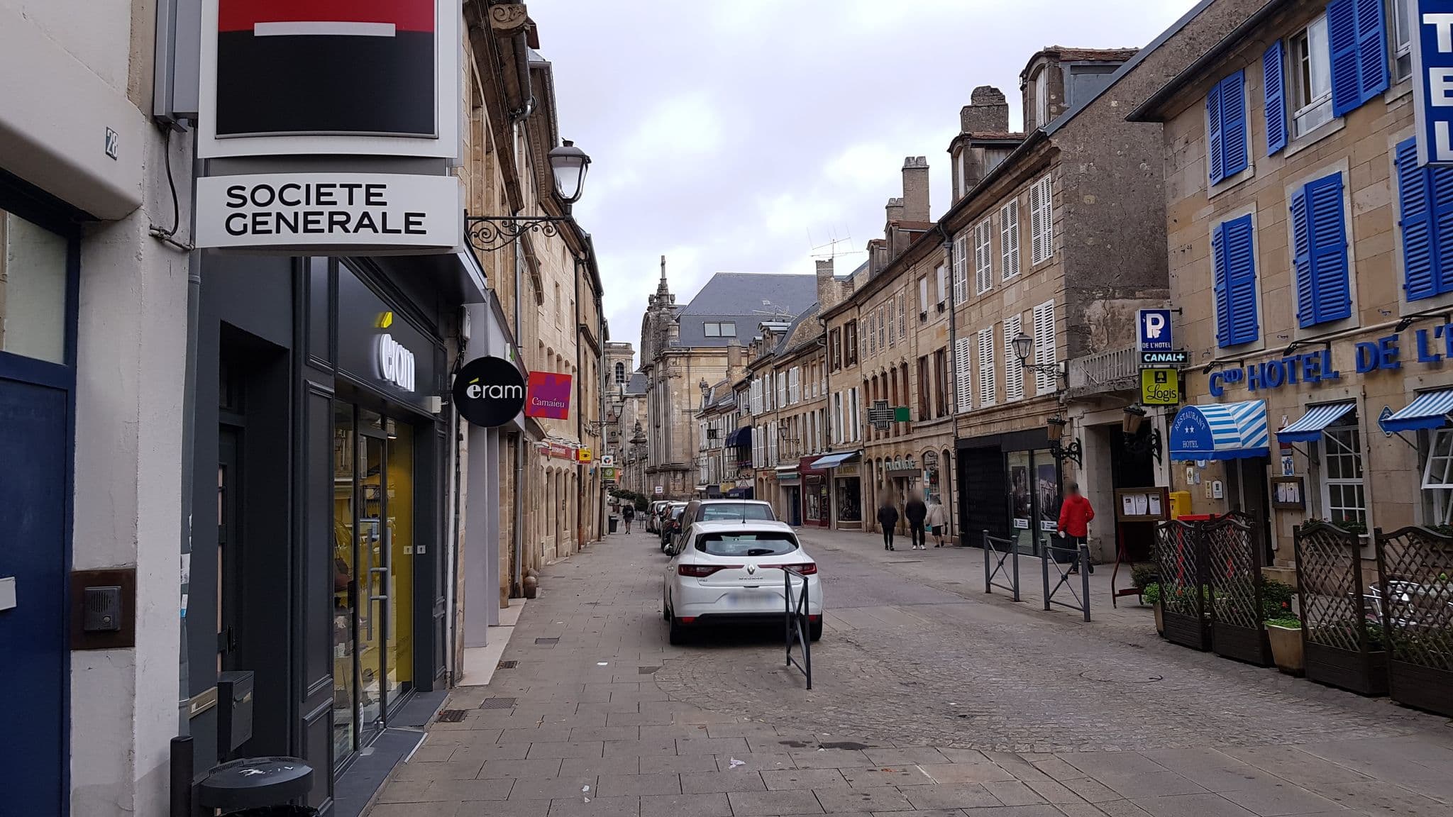 Street view near Grand Hôtel de l'Europe, Langres — © franp (CC BY-SA · Mapillary)