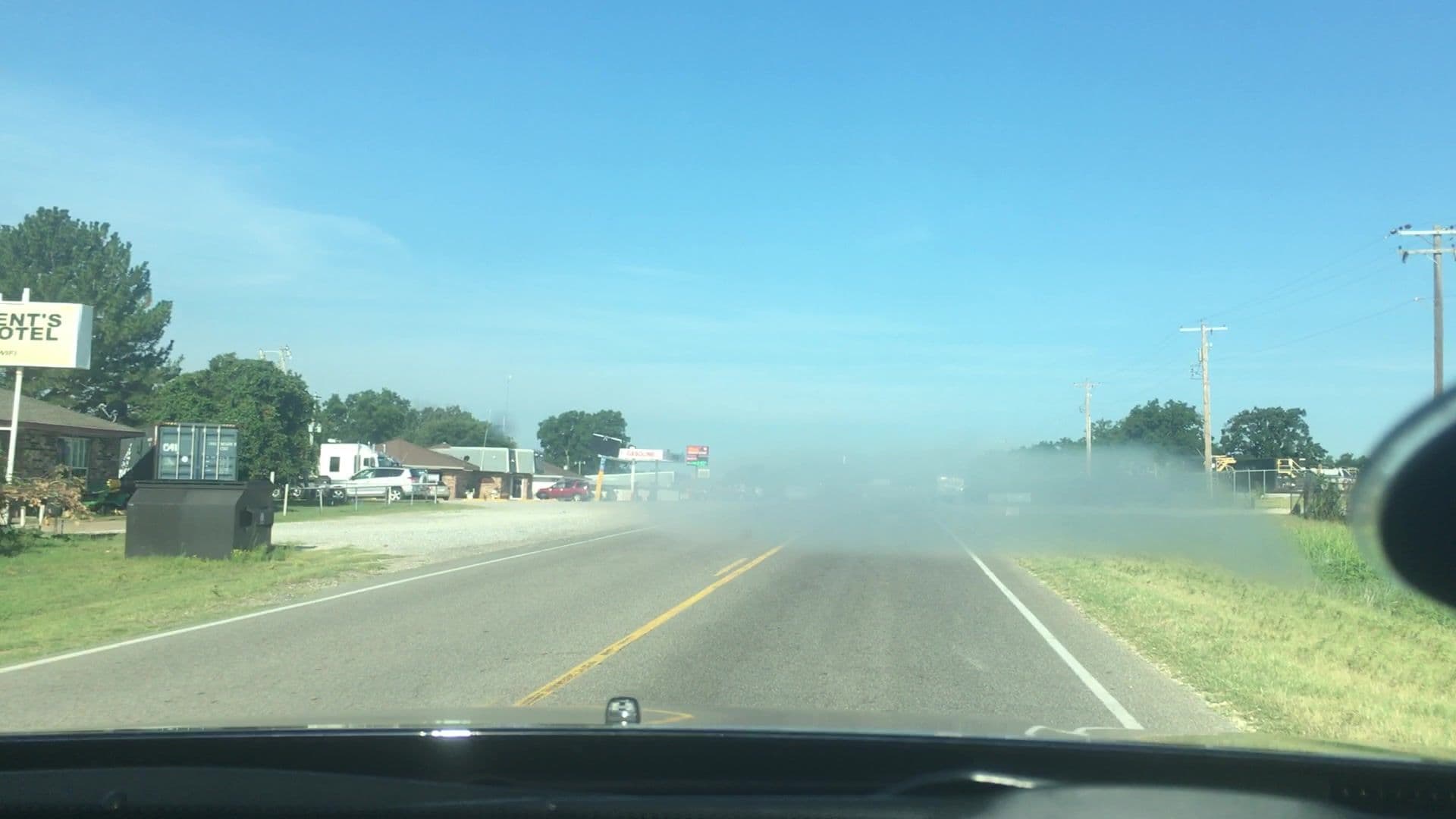 Street view near Kent's Motel, Wynnewood — © lvl5 (CC BY-SA · Mapillary)