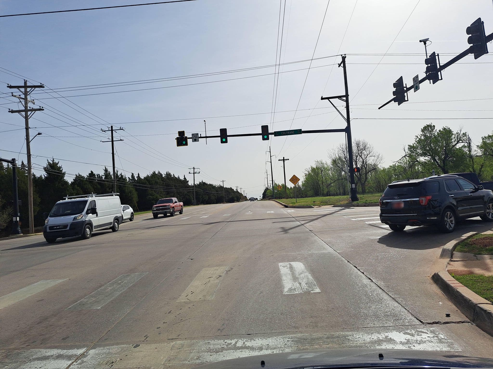 Street view near Regency Inn, Edmond — © Codingisforyou (CC BY-SA · Mapillary)