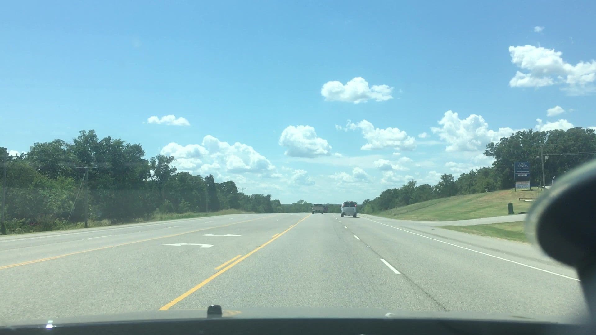 Street view near Lake Texoma Lodge and Resort, Colbert — © lvl5 (CC BY-SA · Mapillary)
