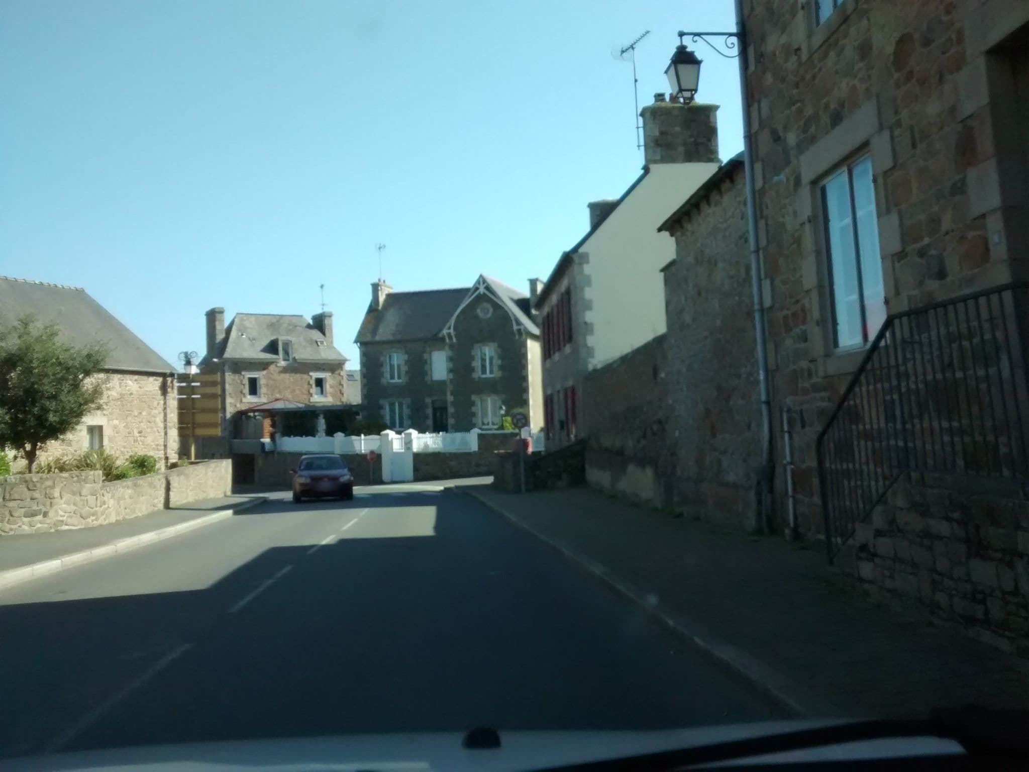 Street view near L'abri du Sillon, Pleubian — © mgageo (CC BY-SA · Mapillary)