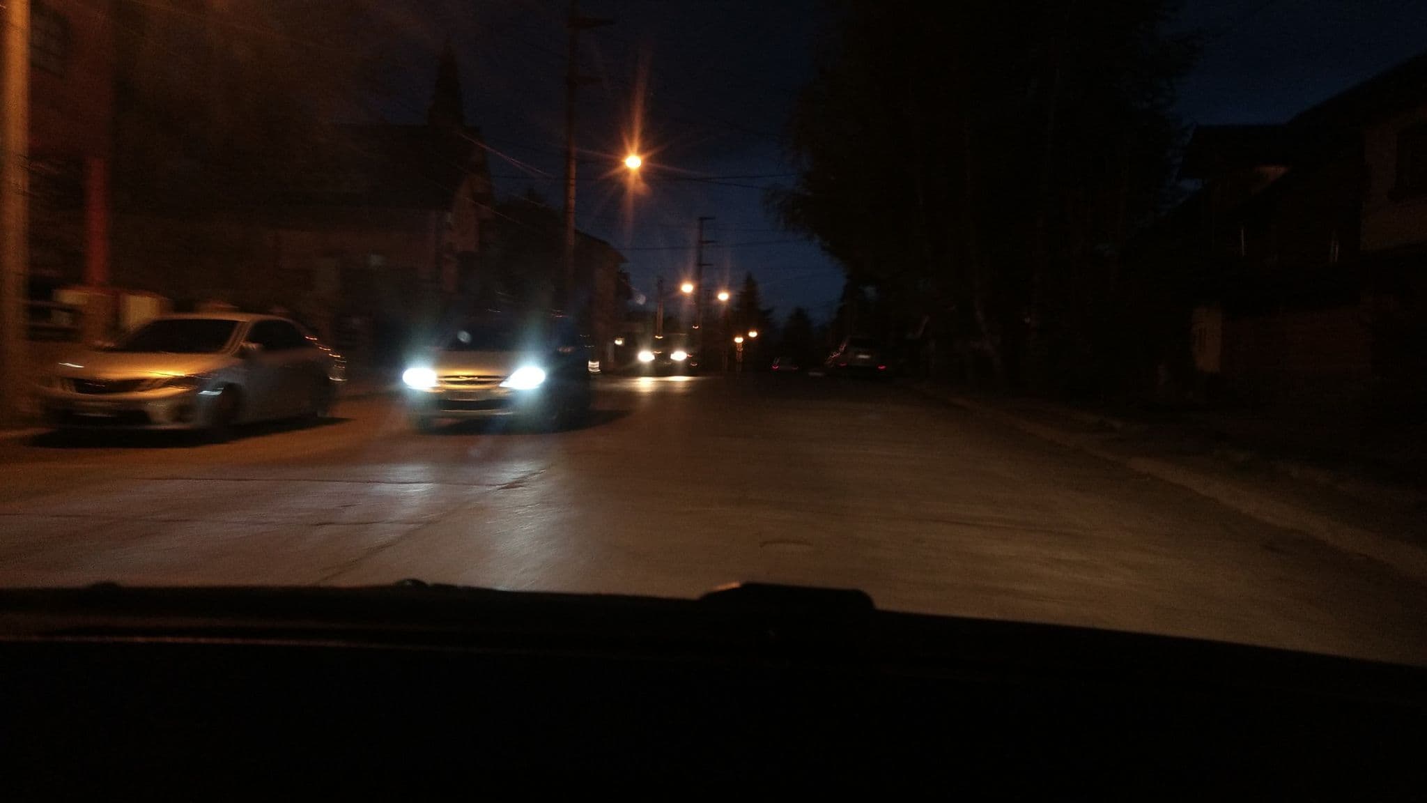 Street view near Hostel Like Quijote, San Carlos de Bariloche