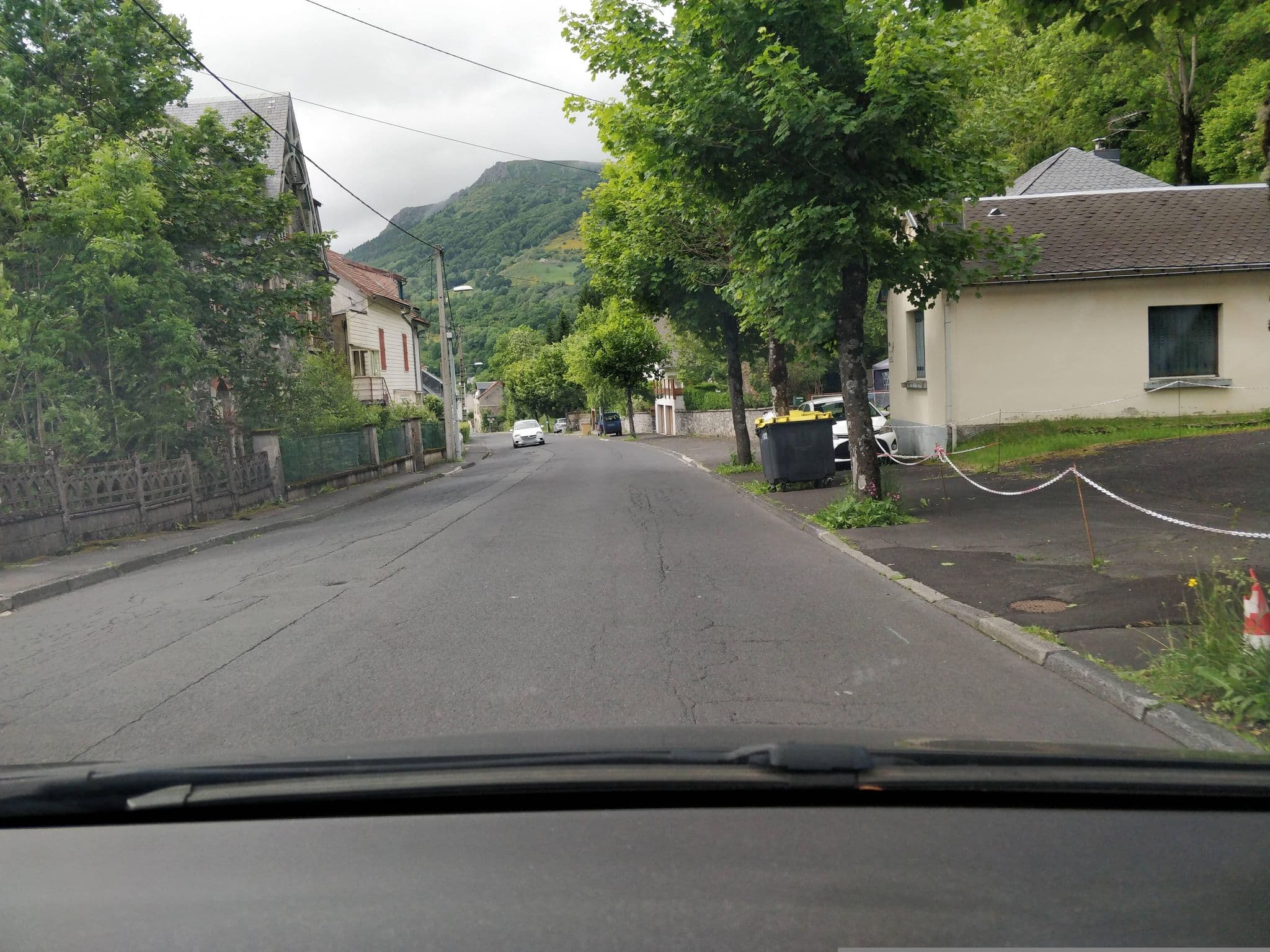 Street view near L'eau vive, Mont-Dore — © philou87 (CC BY-SA · Mapillary)