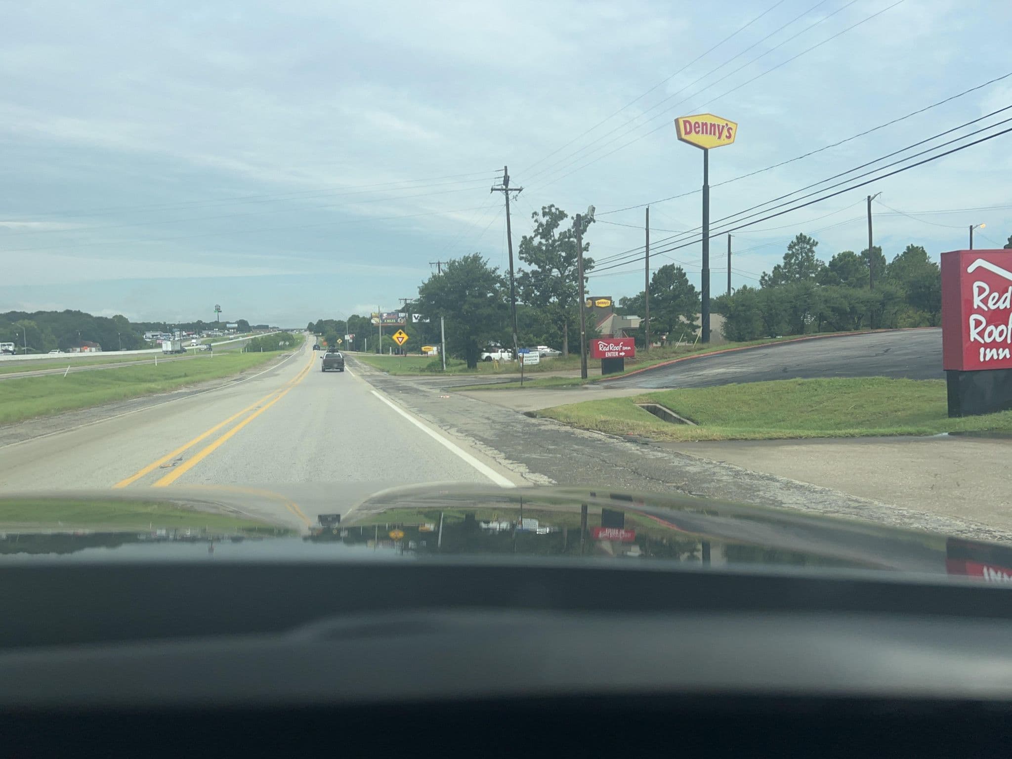 Street view near Wyndham Hotels & Resorts, Grand Saline — © cubanoboi (CC BY-SA · Mapillary)