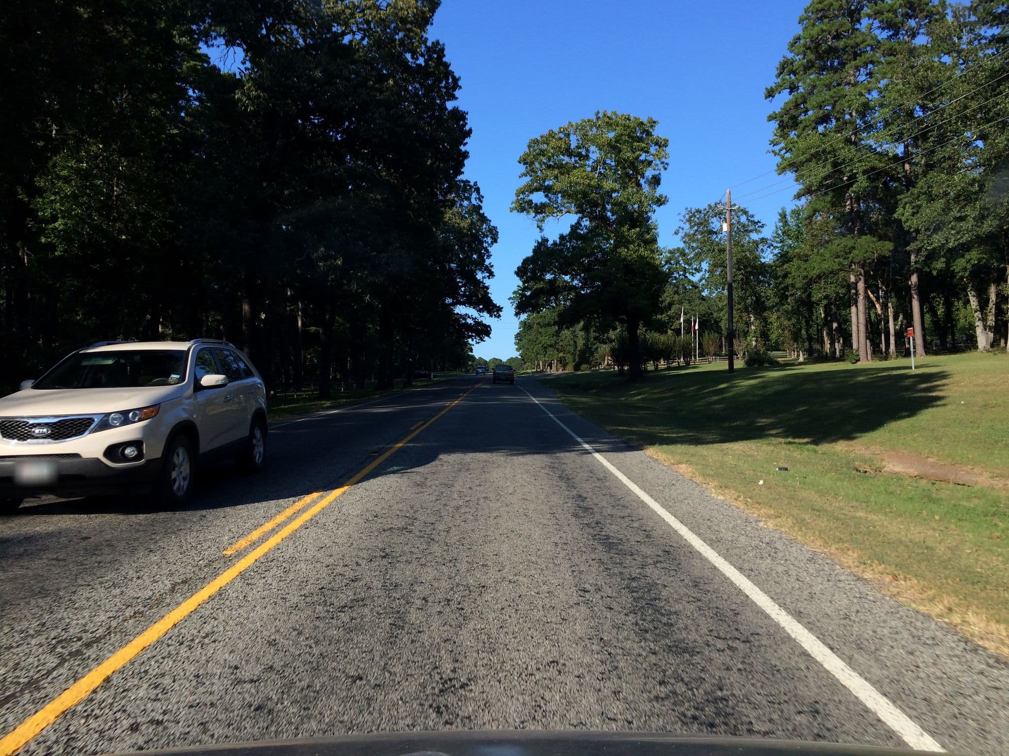 Street view near Holly Lake Resort, Holly Lake Ranch — © ultimateriff (CC BY-SA · Mapillary)