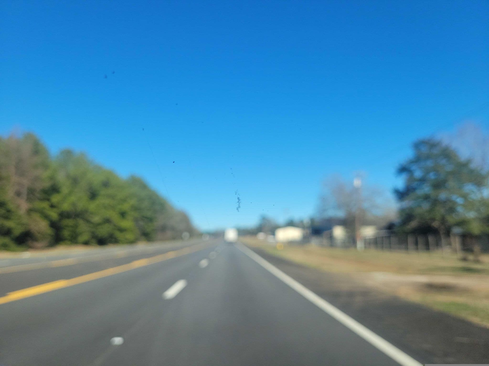 Street view near Suggs Motel, Timpson — © Montrose_Lyle (CC BY-SA · Mapillary)