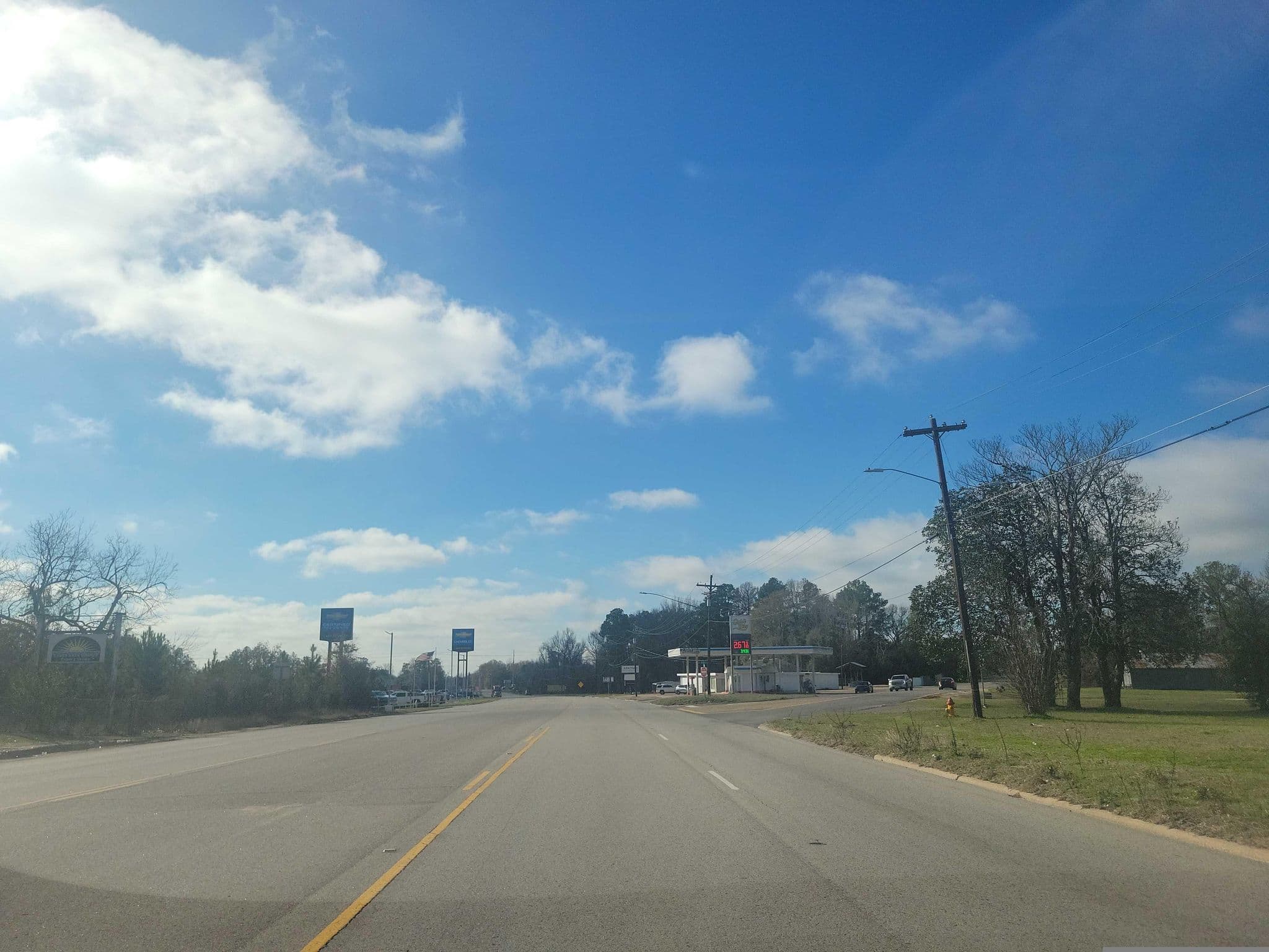 Street view near Custom Cabins of Southeast Texas, Sam Rayburn — © Montrose_Lyle (CC BY-SA · Mapillary)