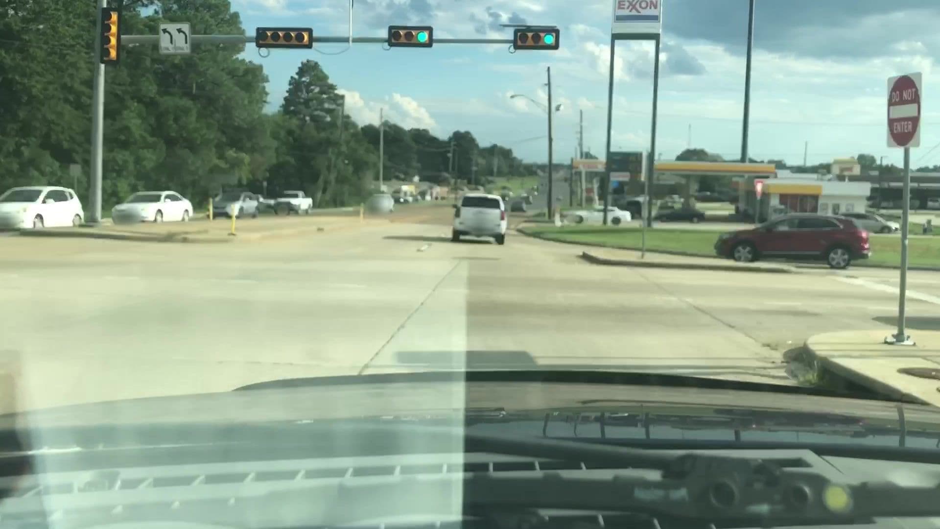 Street view near Ramada Inn Texarkana (Texas), Texarkana — © lvl5 (CC BY-SA · Mapillary)