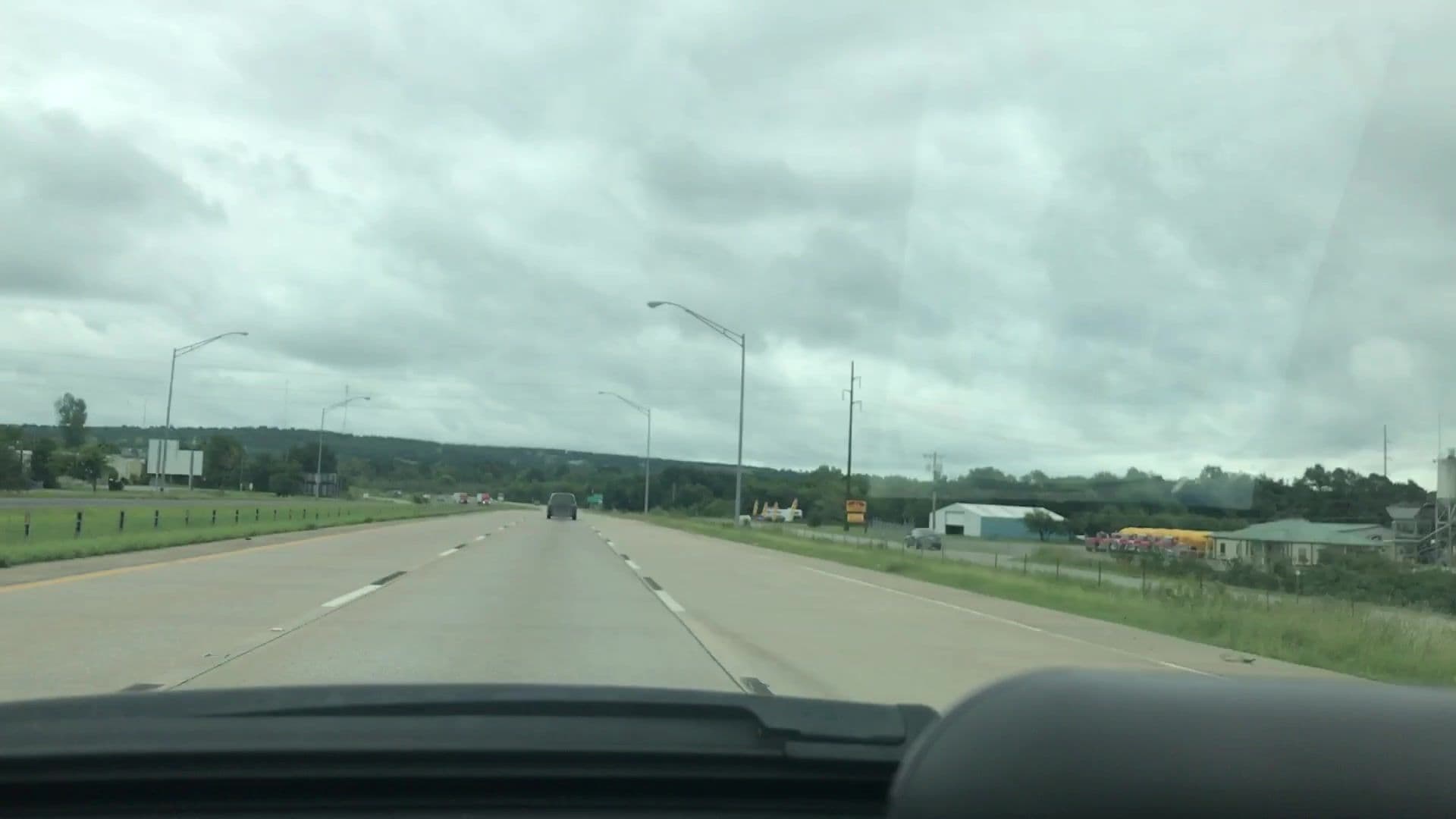 Street view near Motel 6, Krebs — © lvl5 (CC BY-SA · Mapillary)