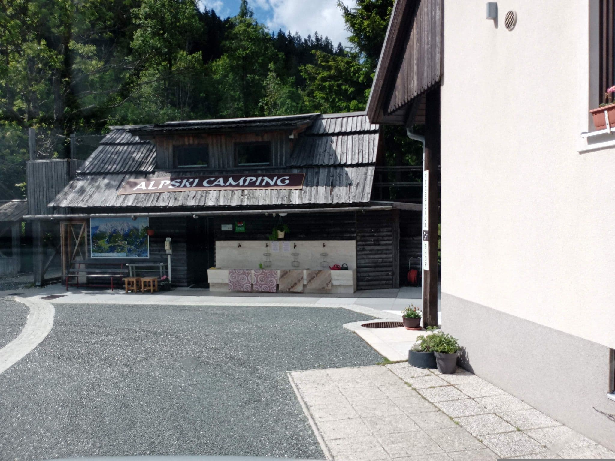 Street view near Cvet gora B&B, Preddvor — © atze02 (CC BY-SA · Mapillary)