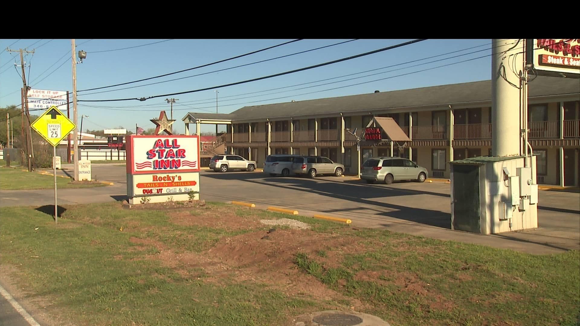 Street view near Allstar Inn, Bunkie — © WR2_2023 (CC BY-SA · Mapillary)