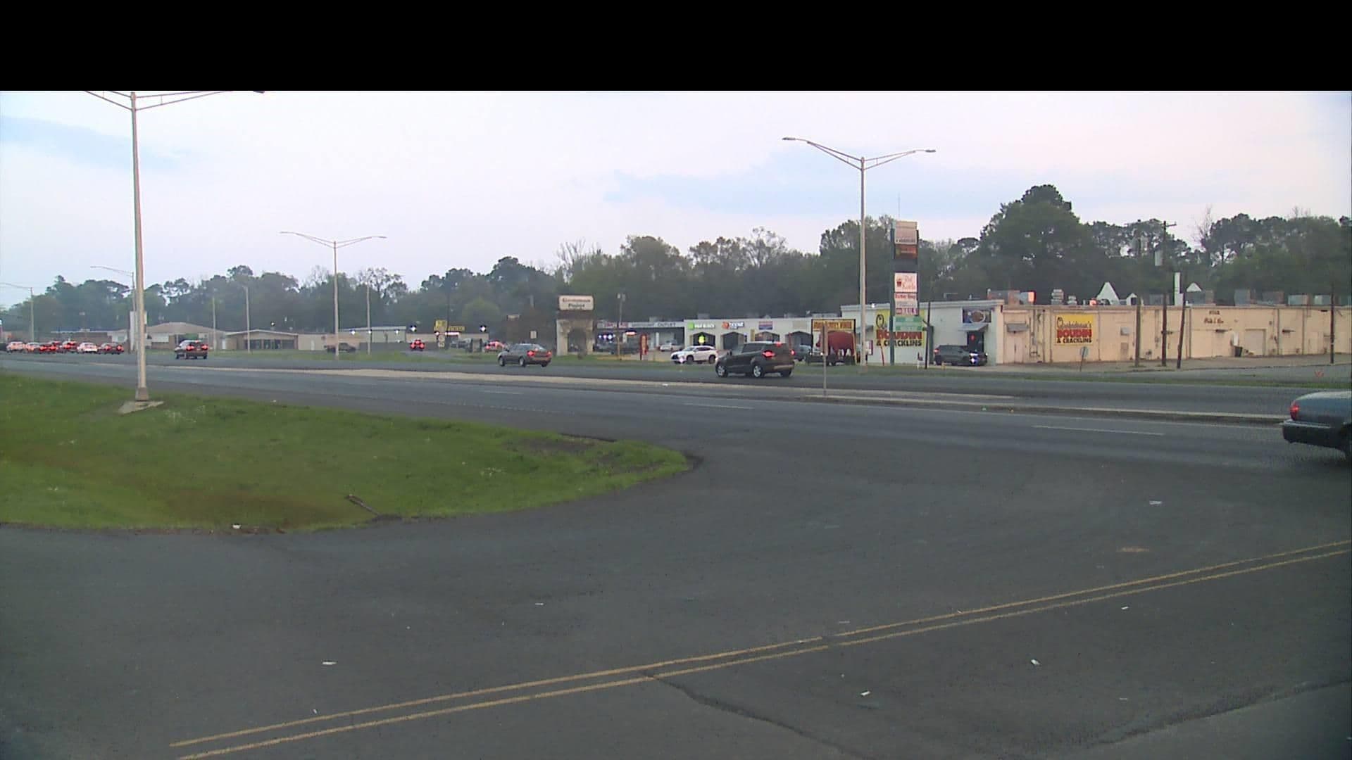 Street view near The Southener Motel, Pineville — © WR2_2023 (CC BY-SA · Mapillary)