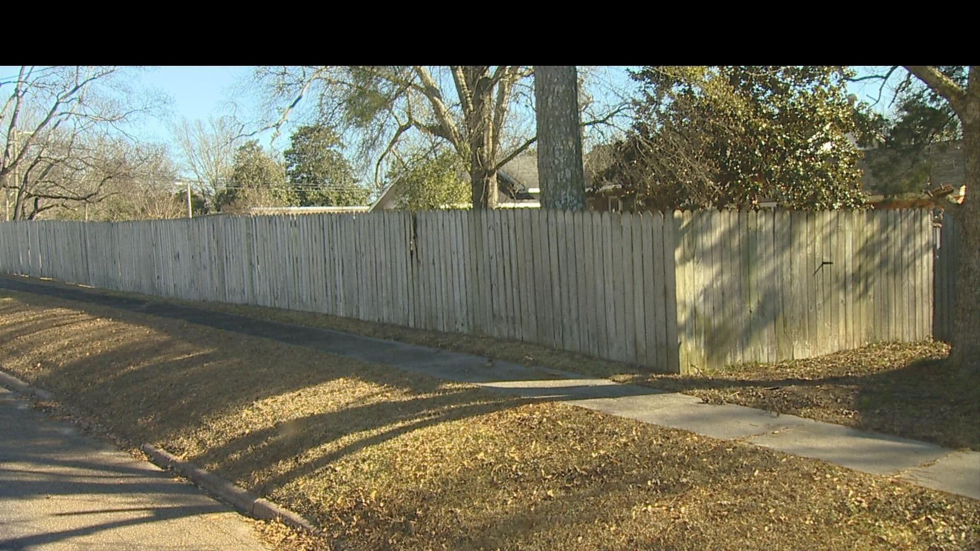 Street view near Melody Hills Ranch, Ruston — © Loc_WR (CC BY-SA · Mapillary)