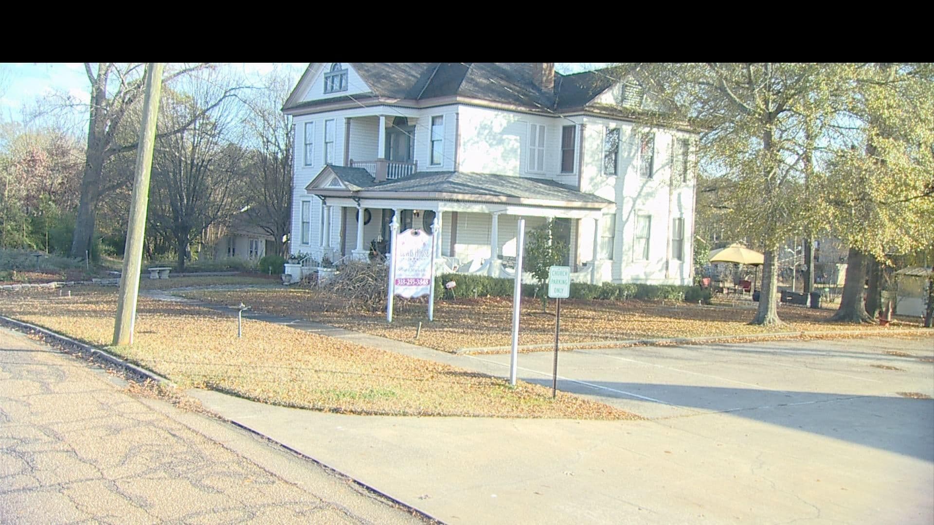 Street view near Lewis House the Victorian Bed & Breakfast and Gift Shoppe, Ruston — © FF_local (CC BY-SA · Mapillary)