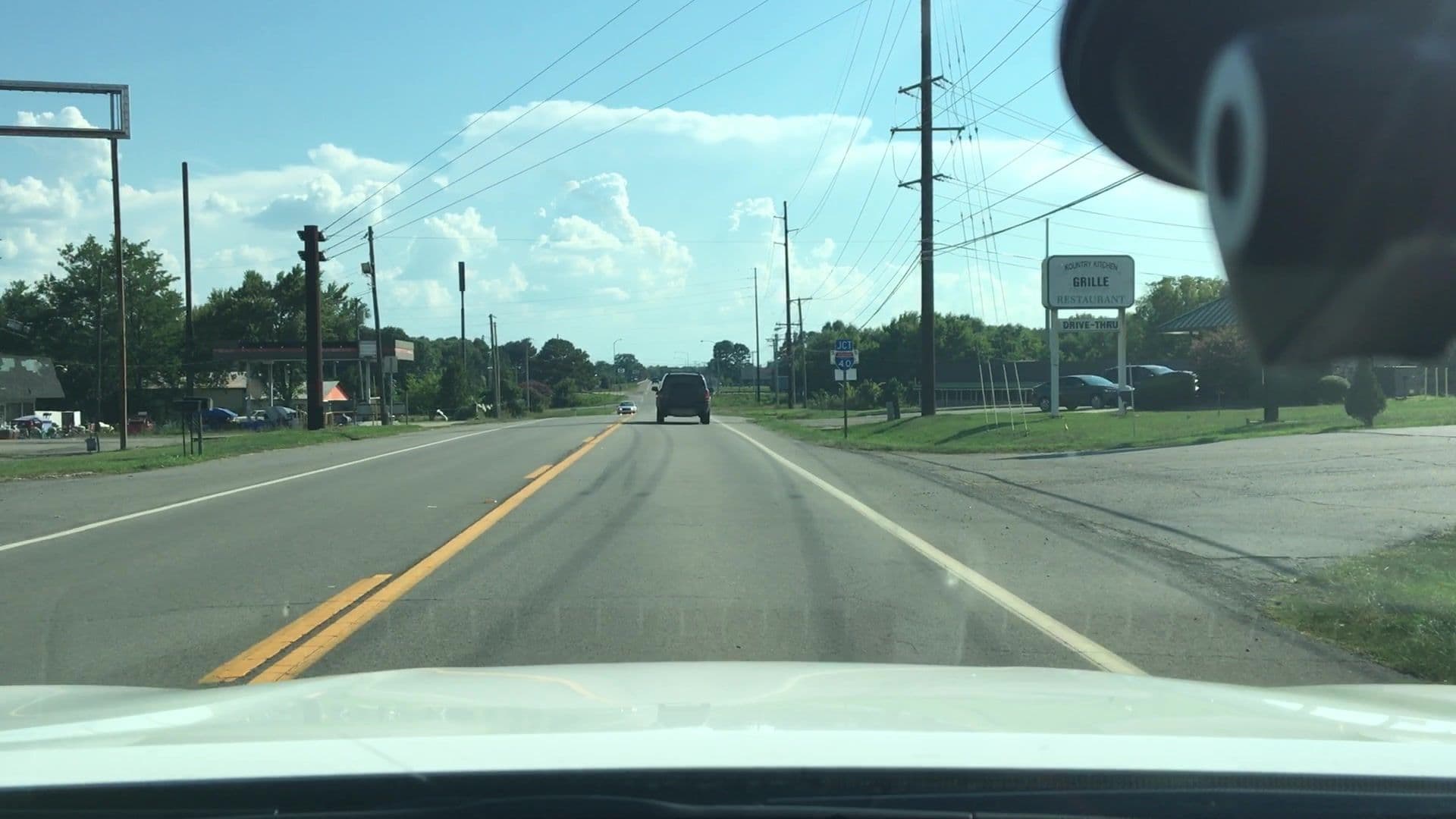Street view near Sunset Inn, Coal Hill — © lvl5 (CC BY-SA · Mapillary)