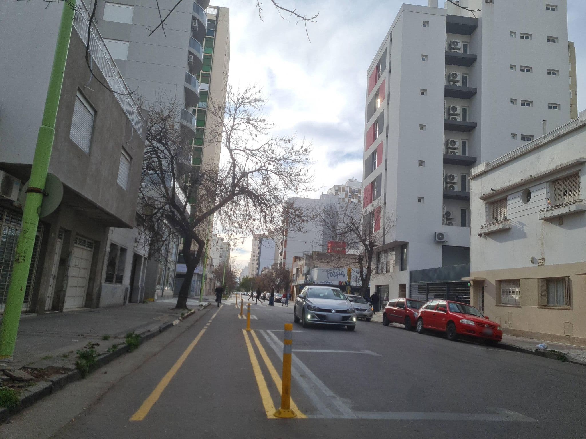 Street view near Sofía Soberana Hotel, Bahía Blanca — © Gliverotti (CC BY-SA · Mapillary)