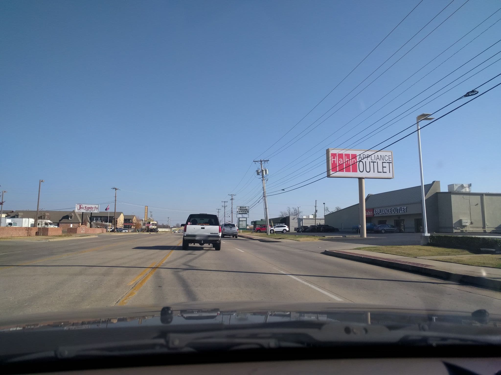 Street view near Studio 6, Broken Arrow — © mwinslett (CC BY-SA · Mapillary)