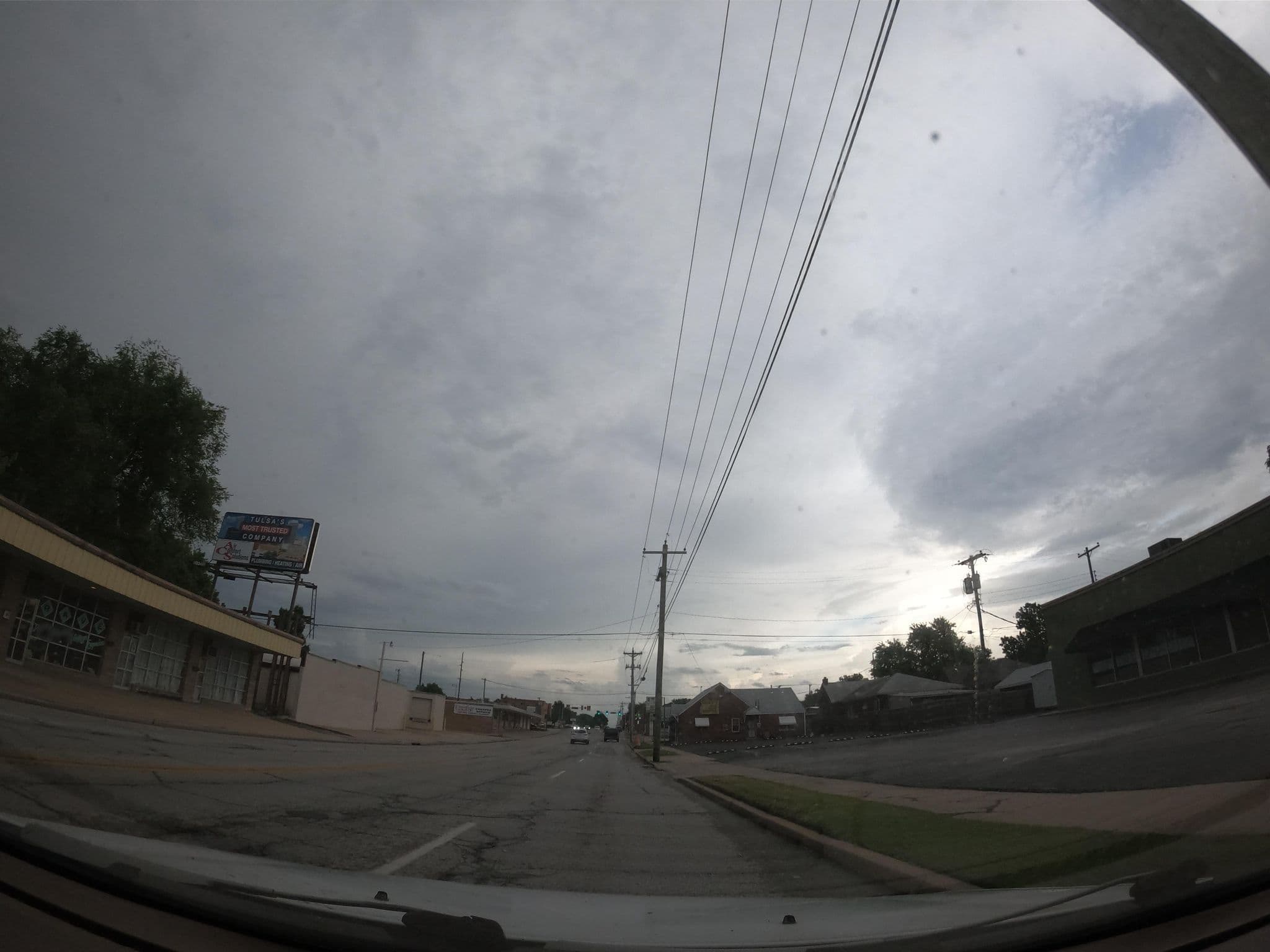 Street view near The Catnip Cottage, Tulsa — © baloouriza (CC BY-SA · Mapillary)