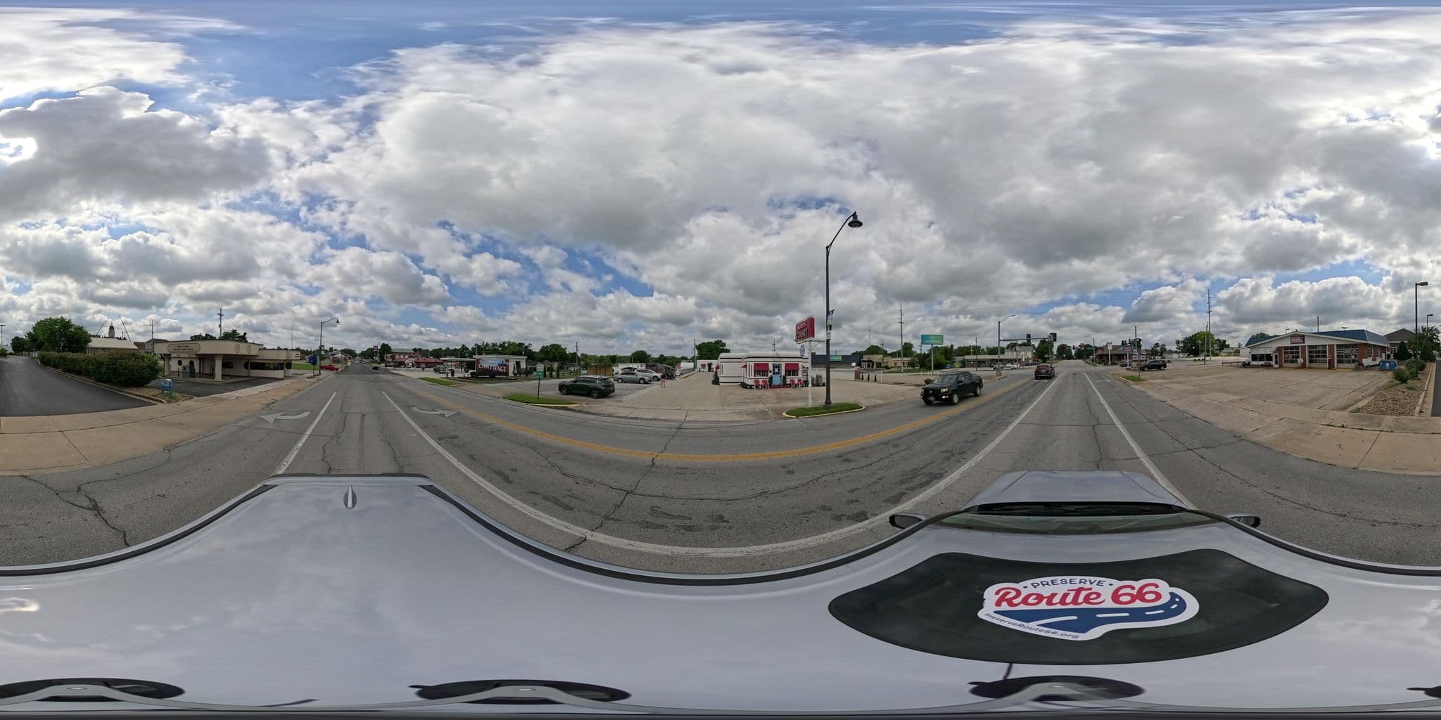 Street view near Boots Court Motel, Carthage — © nthp_gis (CC BY-SA · Mapillary)