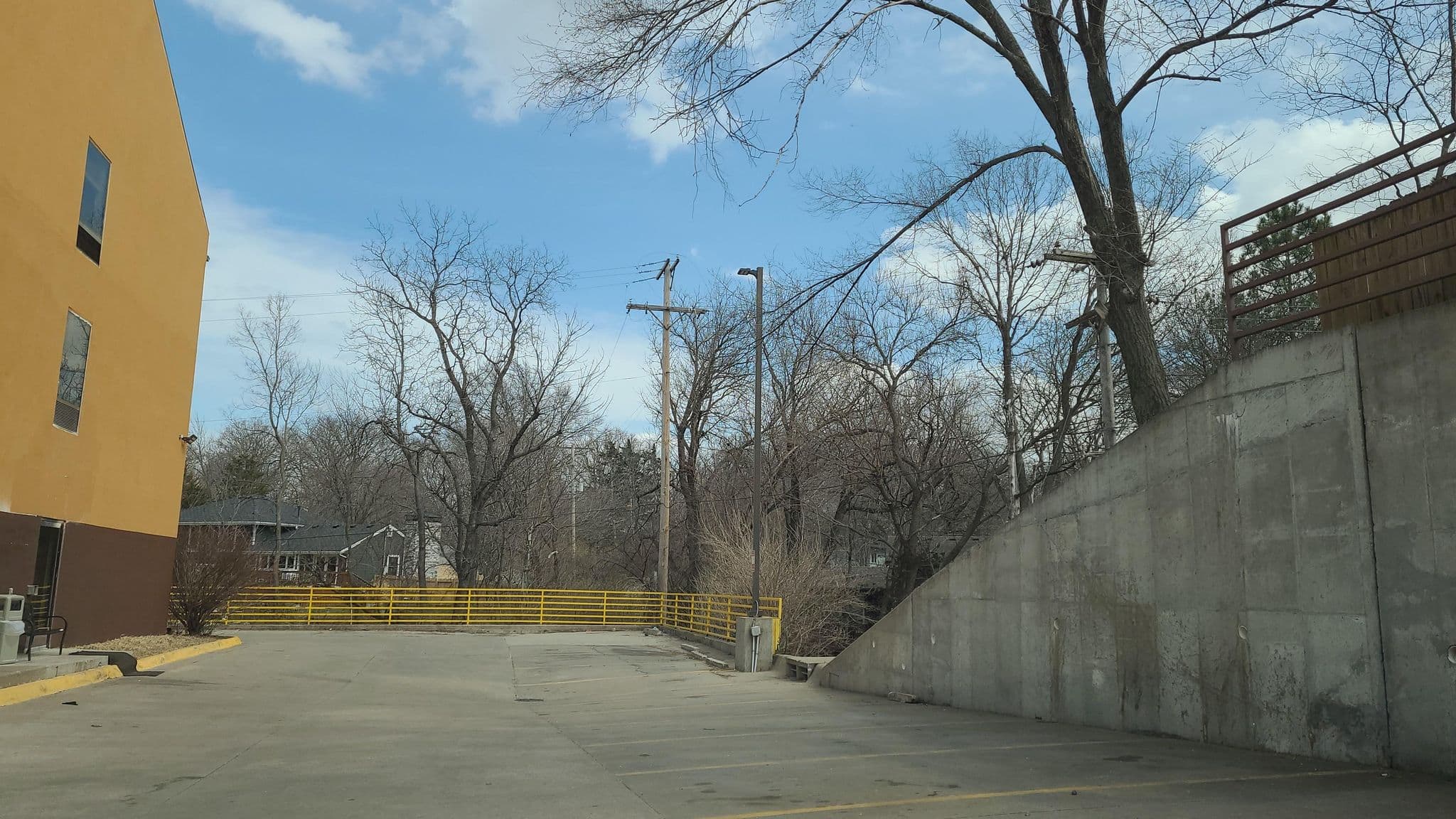 Street view near Baymont Inn & Suites Lawrence, Lawrence — © kgonterwitz21 (CC BY-SA · Mapillary)