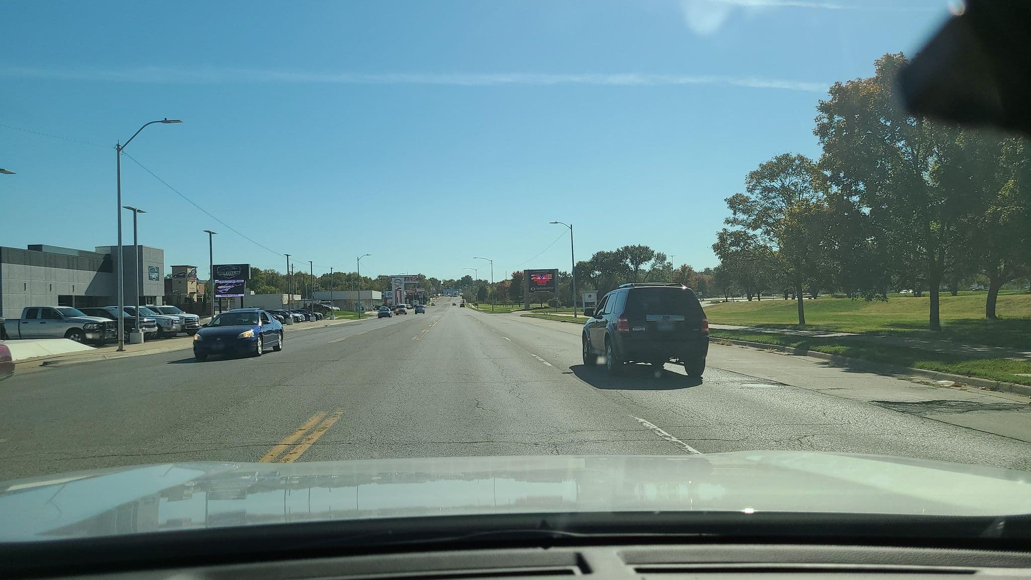 Street view near Oakwood Residence, Topeka — © kdot_restricted_use_23_usc_409 (CC BY-SA · Mapillary)