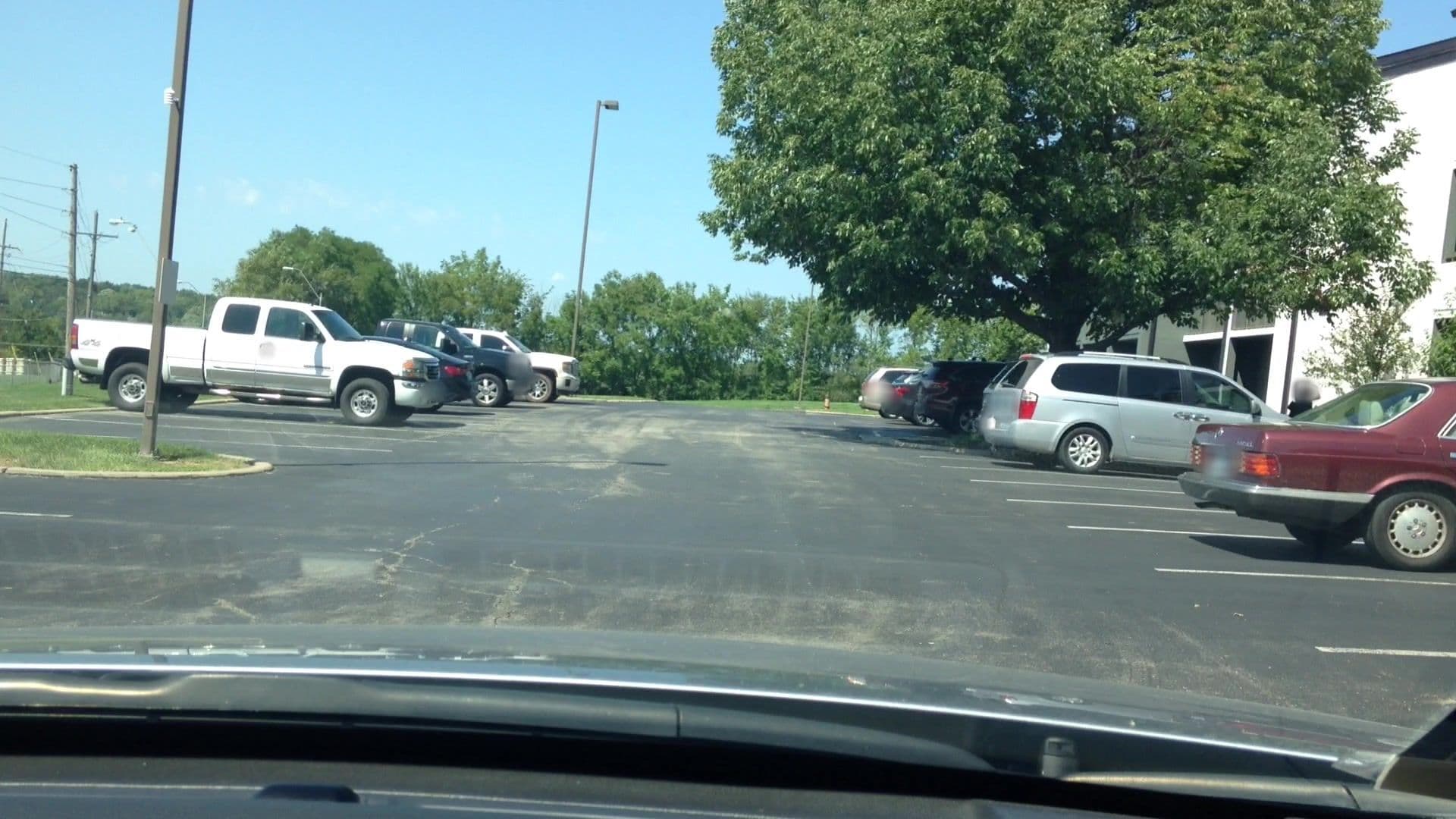 Street view near Magician Room Kansas City, Leawood — © lvl5 (CC BY-SA · Mapillary)