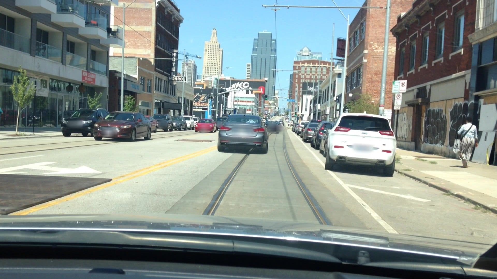Street view near Hotel Rieger, Kansas City — © lvl5 (CC BY-SA · Mapillary)