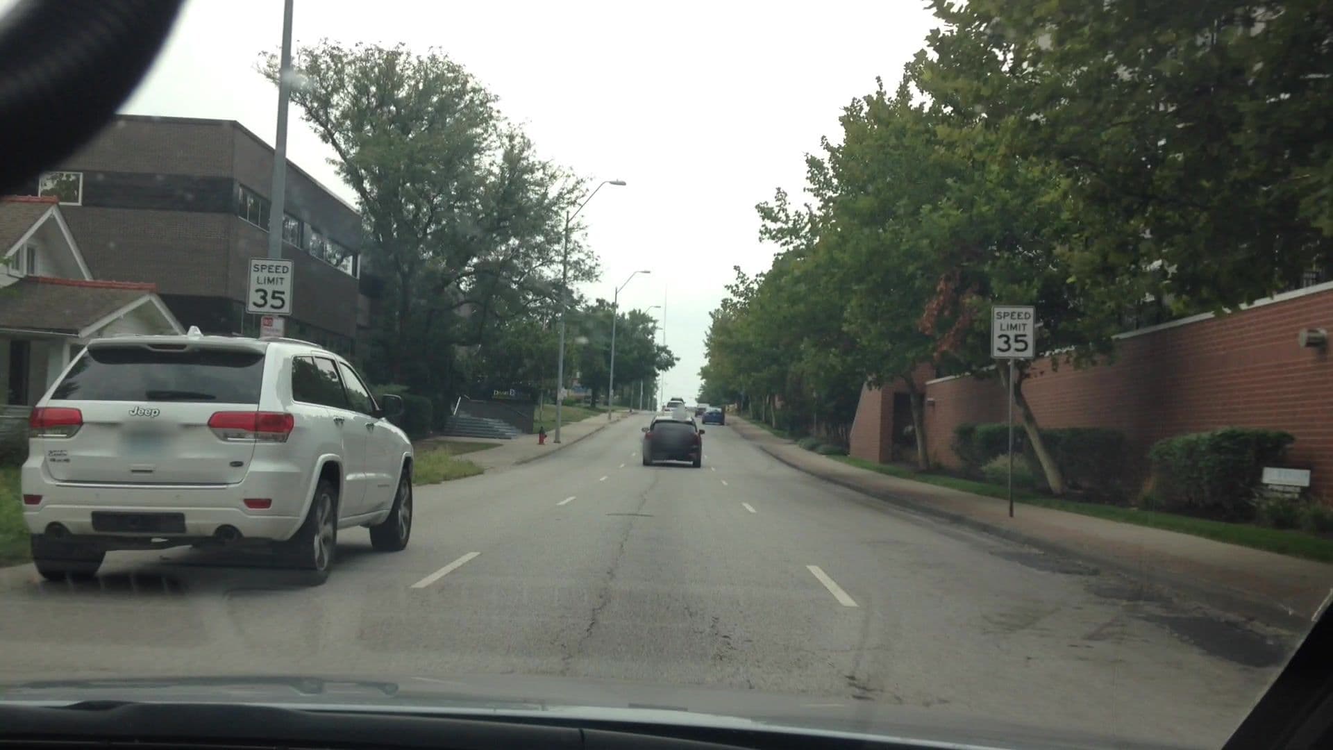 Street view near Marriott Execustay, Roeland Park — © lvl5 (CC BY-SA · Mapillary)