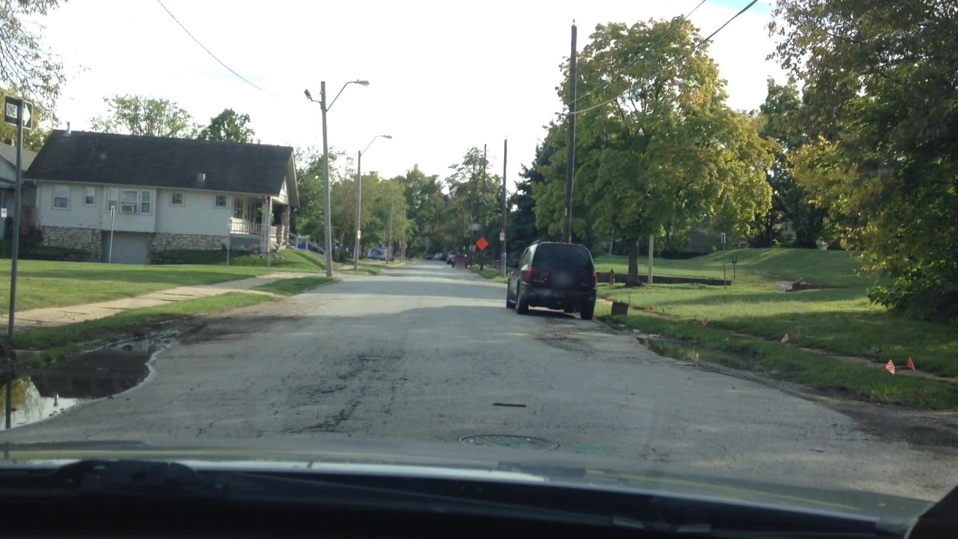Street view near Foam Party, Roeland Park — © lvl5 (CC BY-SA · Mapillary)