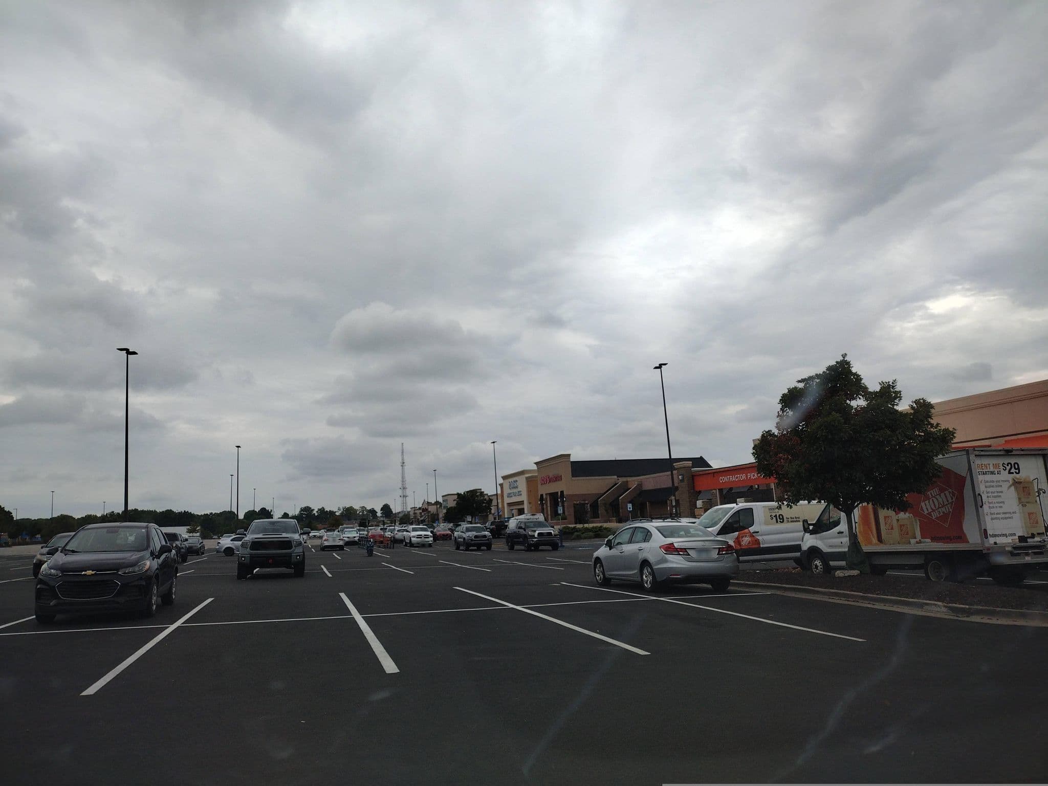 Street view near The Cock Pit! ;), Merriam — © MapAficionado (CC BY-SA · Mapillary)