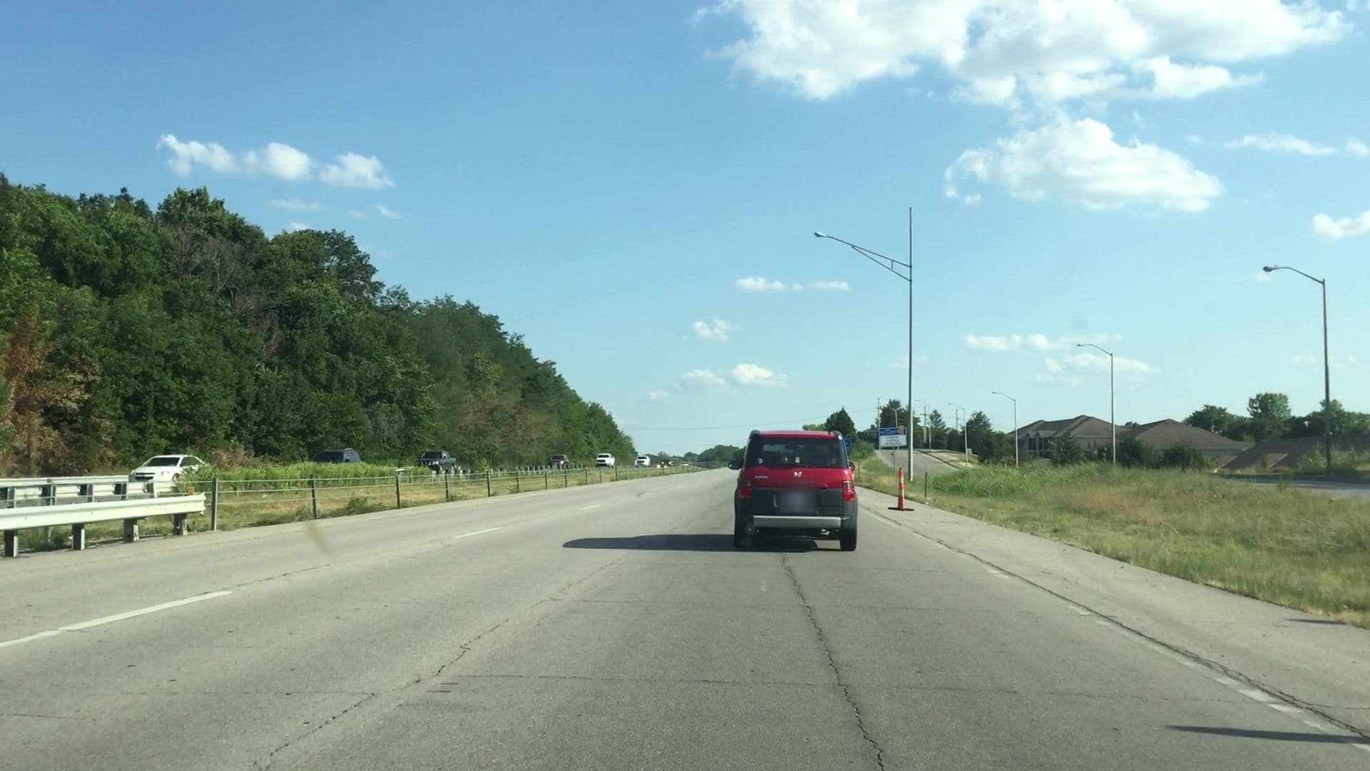 Street view near Speed Trapp, Gladstone — © lvl5 (CC BY-SA · Mapillary)